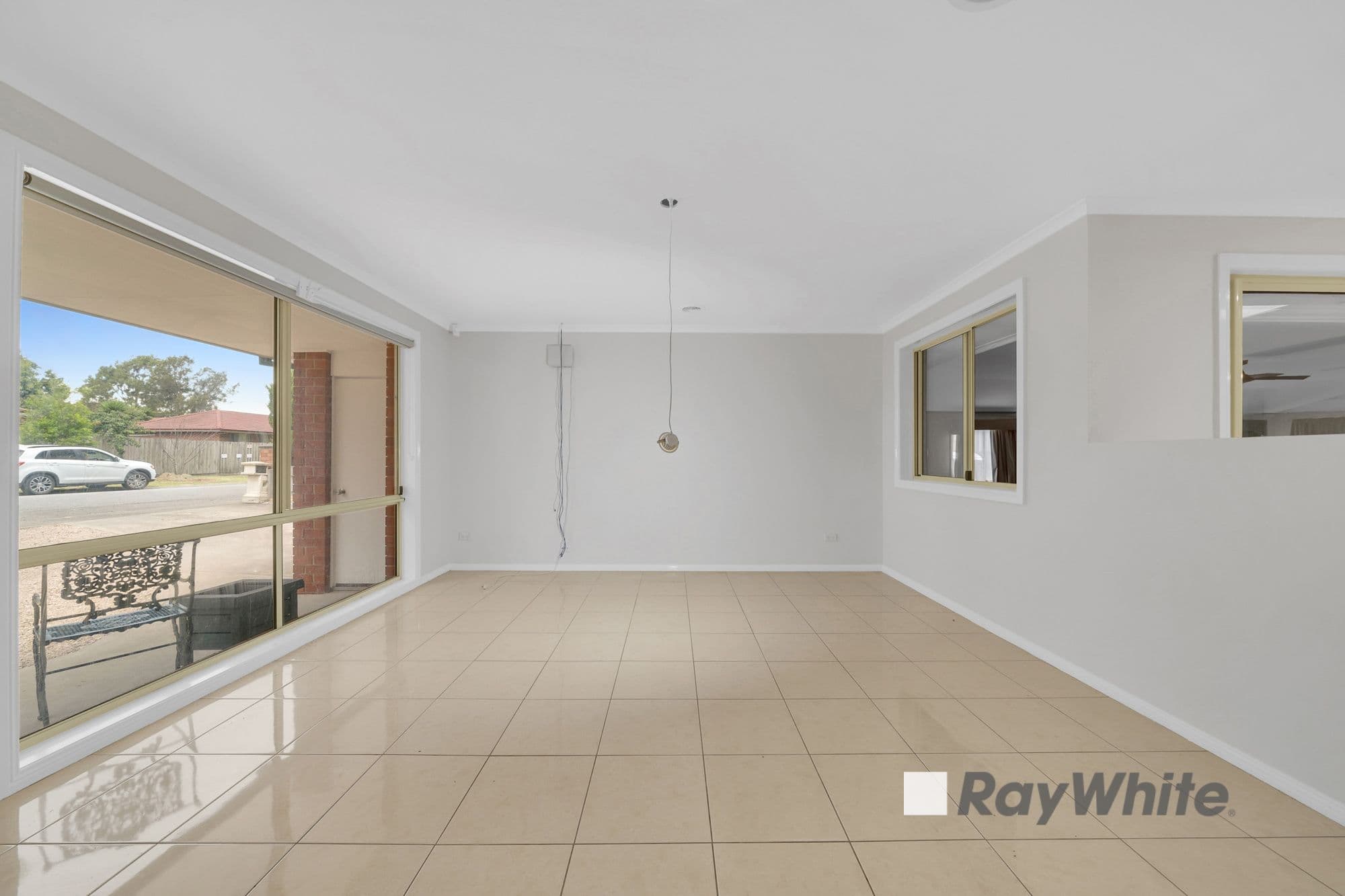 11 Karoonda Way, Hampton Park VIC 3976, Hampton Park - Thumbnail 4
