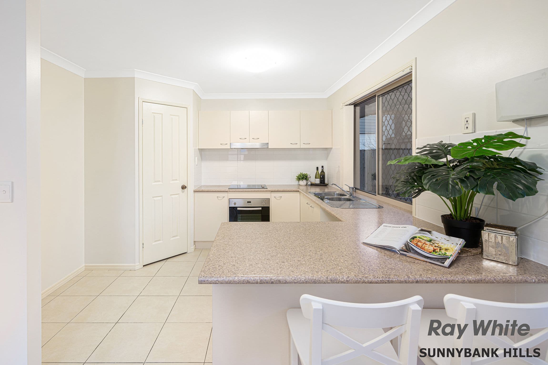 28 Michigan Crescent, Parkinson QLD 4115, Parkinson - Thumbnail 3