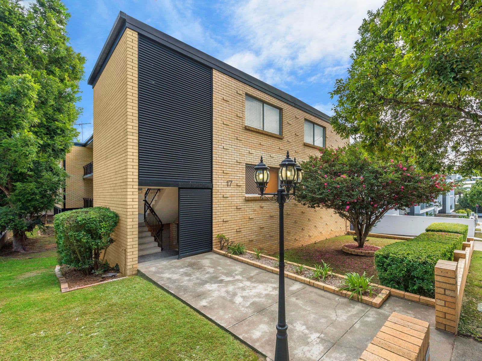 17 Lapraik Street, Ascot QLD 4007, Ascot - Image 1