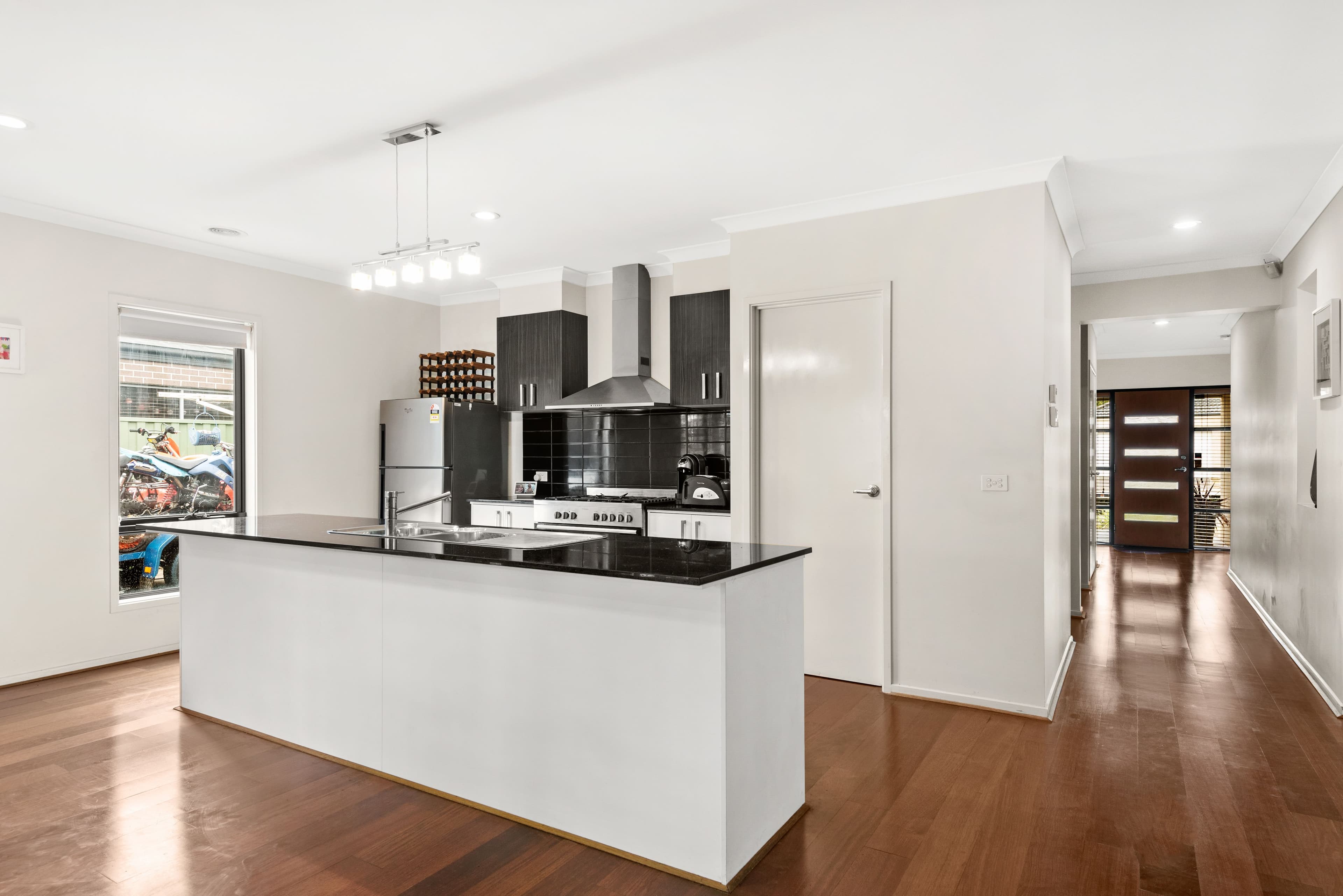 14 Moore Mews, Pakenham VIC 3810, Pakenham - Thumbnail 3