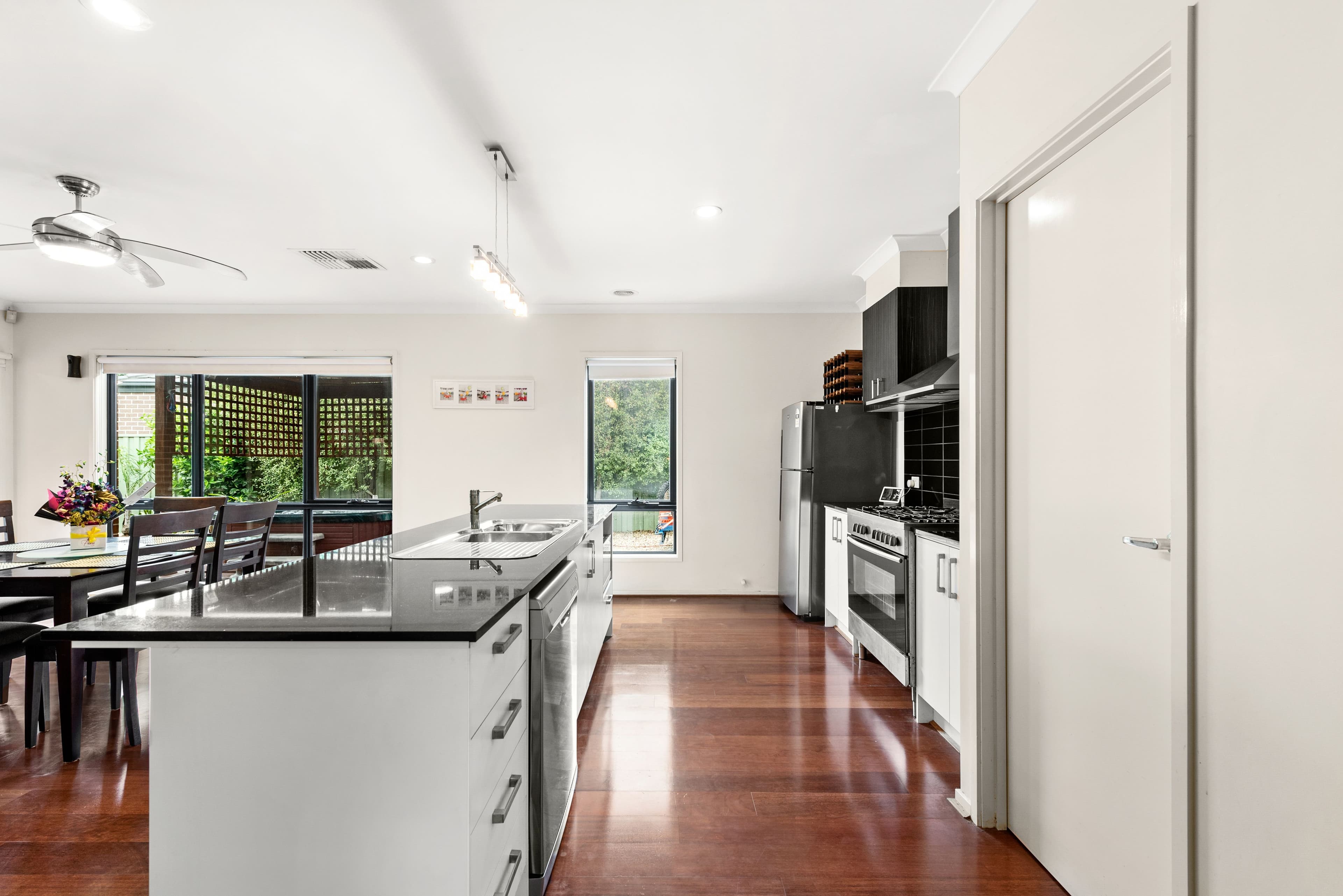 14 Moore Mews, Pakenham VIC 3810, Pakenham - Thumbnail 4