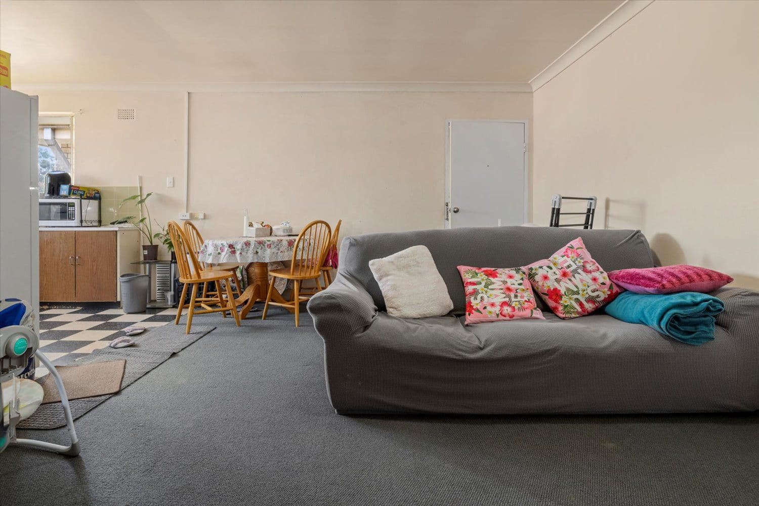 6/212 Cowper Street, Goulburn NSW 2580, Goulburn - Thumbnail 2