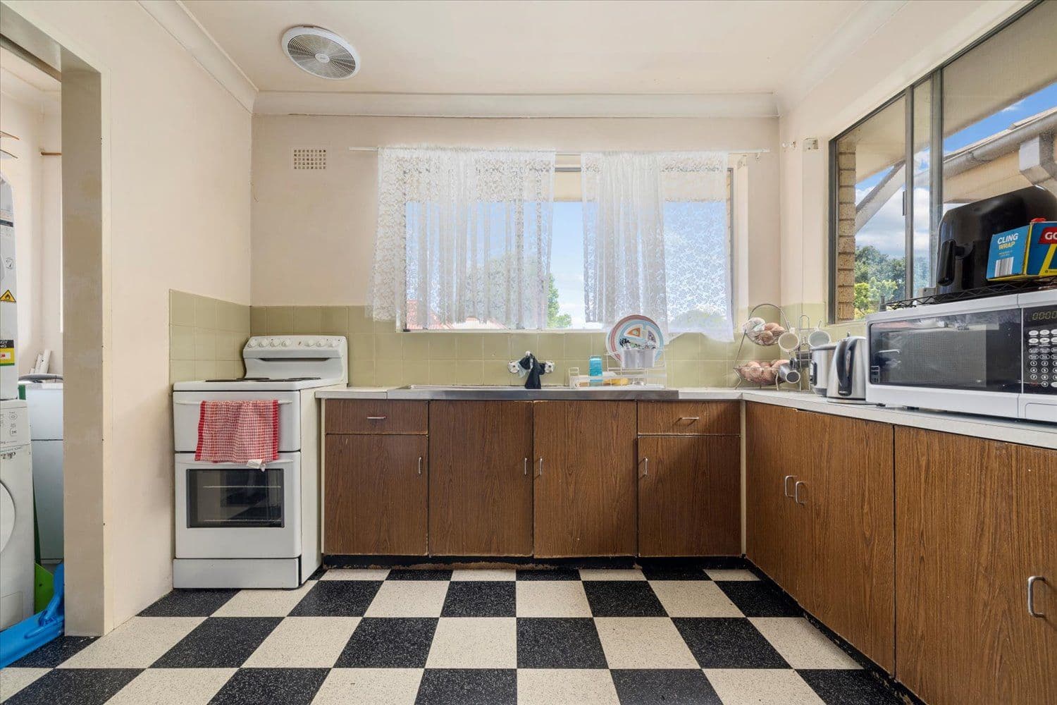 6/212 Cowper Street, Goulburn NSW 2580, Goulburn - Thumbnail 3