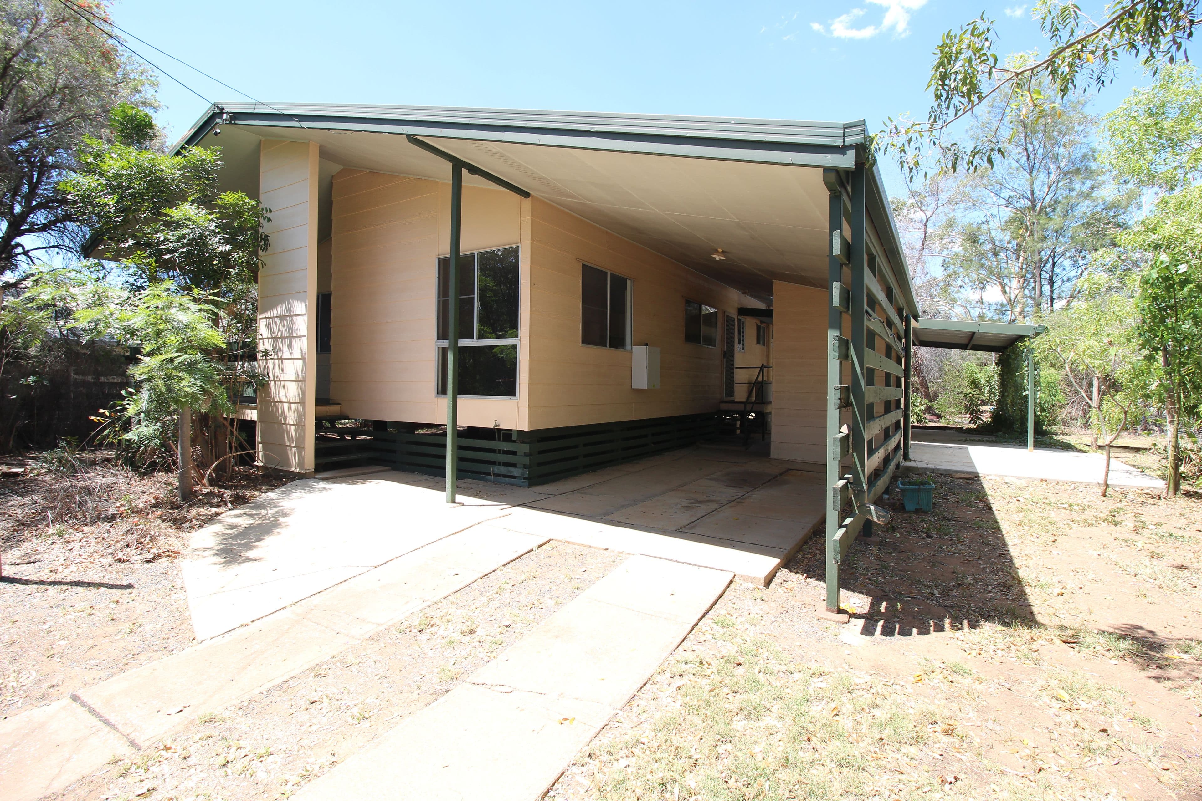 7 Roxburgh Street, Capella QLD 4723, Capella - Image 1