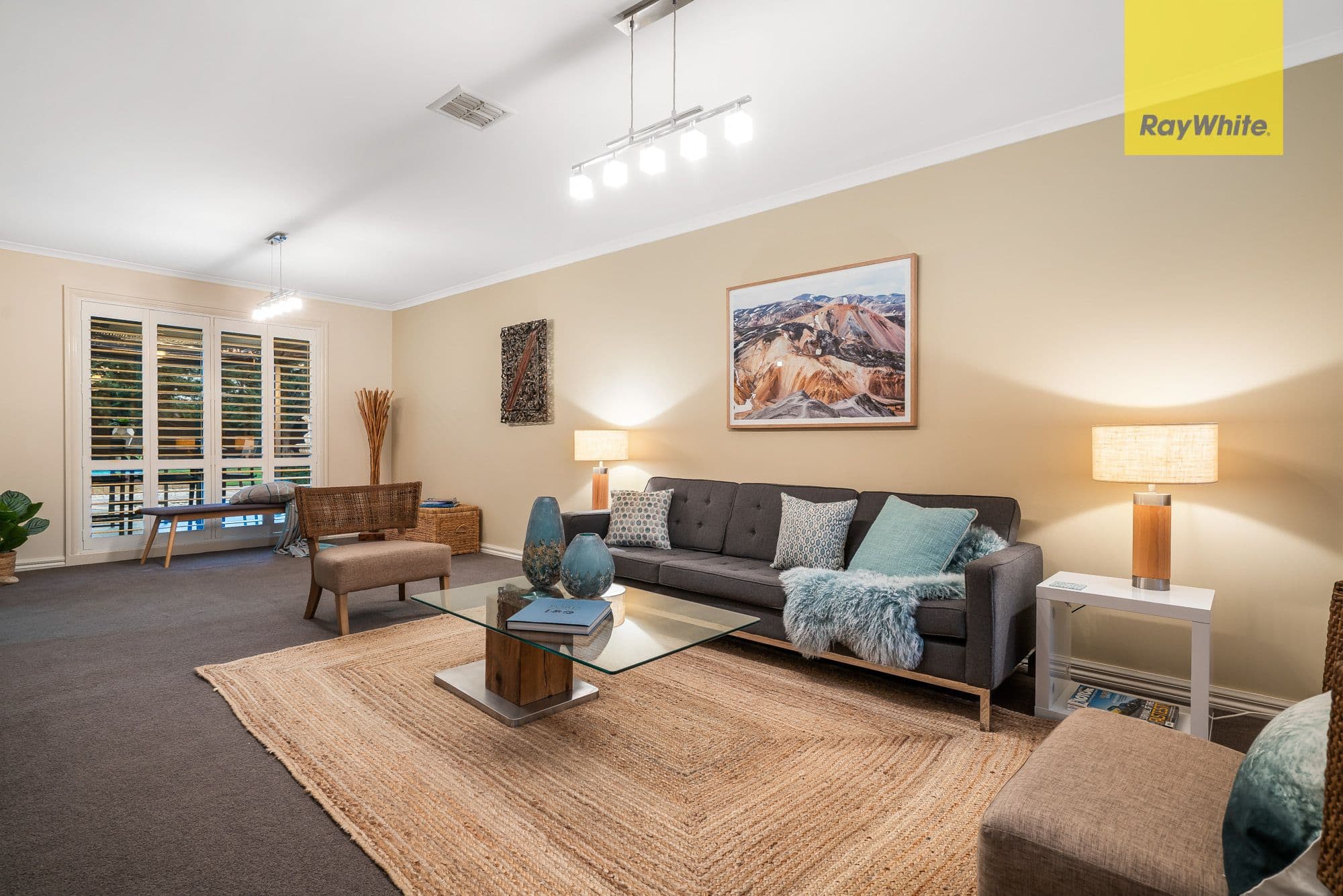 37 Tussock Crescent, Sydenham VIC 3037, Sydenham - Thumbnail 2