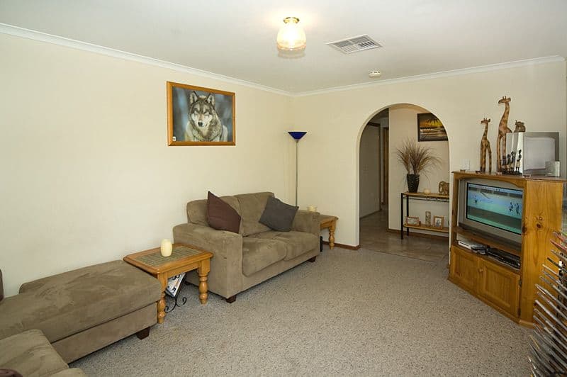 10 Rousillion Promenade, OLD REYNELLA SA 5161, Old Reynella - Thumbnail 5