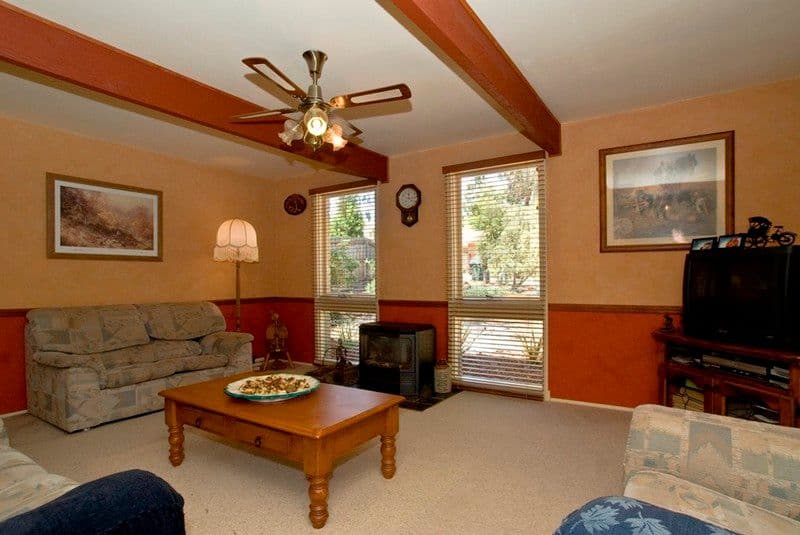 4  SHIRLEY Court, CROYDON VIC 3136, Croydon - Thumbnail 2