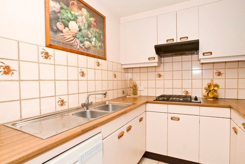 4  SHIRLEY Court, CROYDON VIC 3136, Croydon - Thumbnail 4