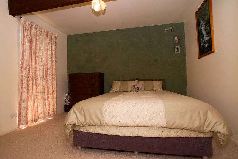 4  SHIRLEY Court, CROYDON VIC 3136, Croydon - Thumbnail 8