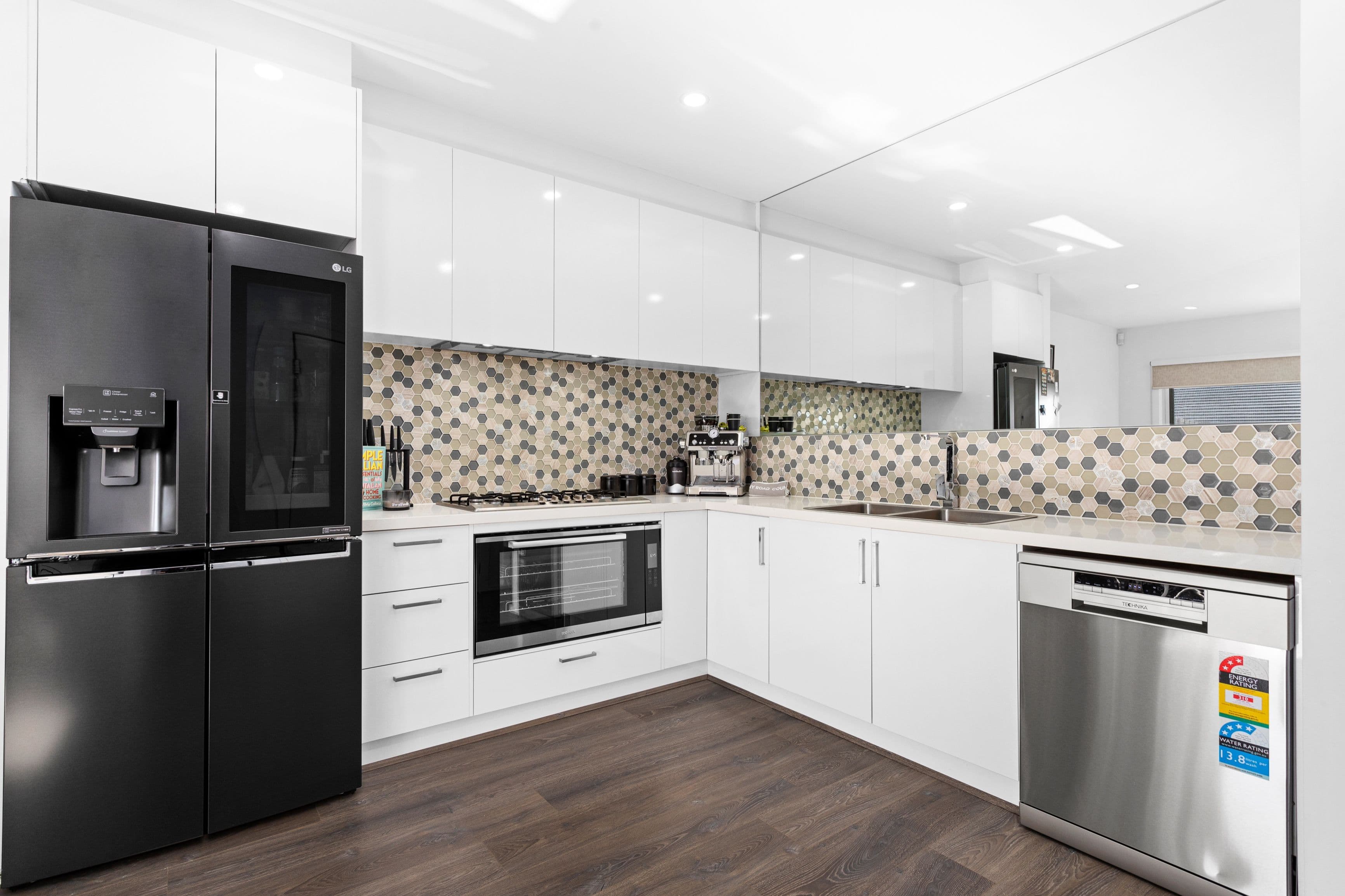 46 Nightingale Road, Mickleham VIC 3064, Mickleham - Thumbnail 2
