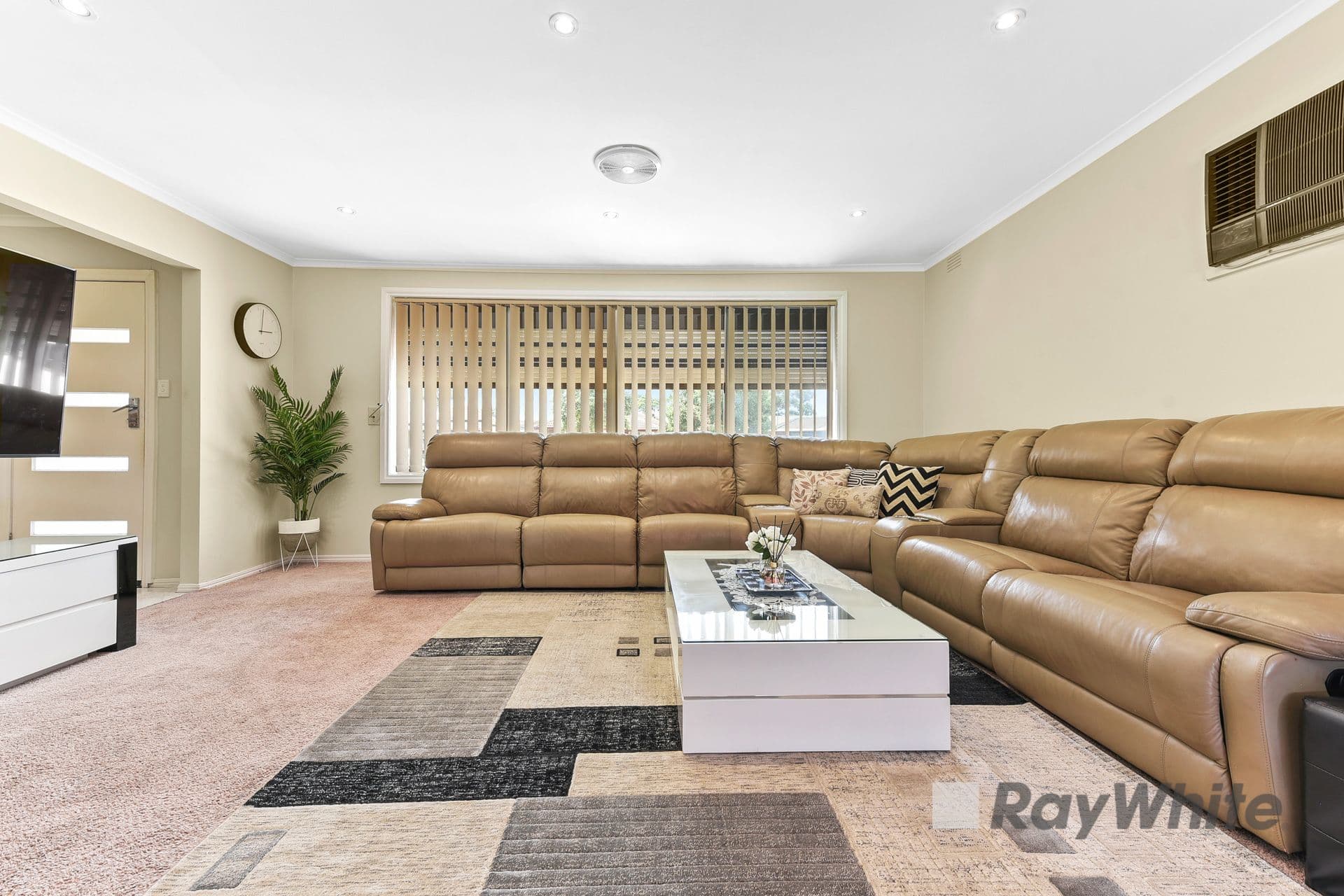 8 Glenys Court, Dandenong VIC 3175, Dandenong - Thumbnail 3