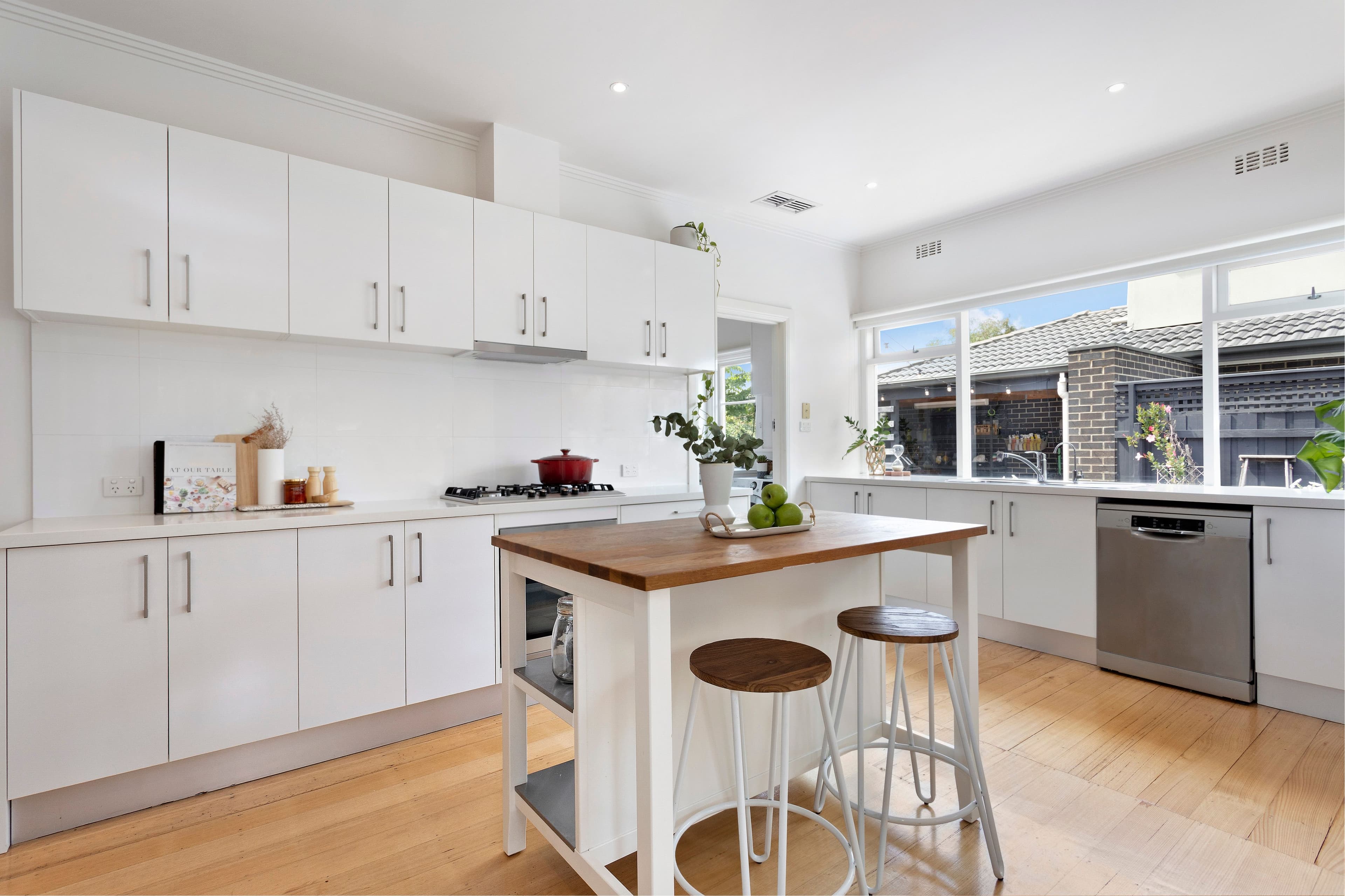 10 Sage Street, Oakleigh East VIC 3166, Oakleigh East - Thumbnail 3
