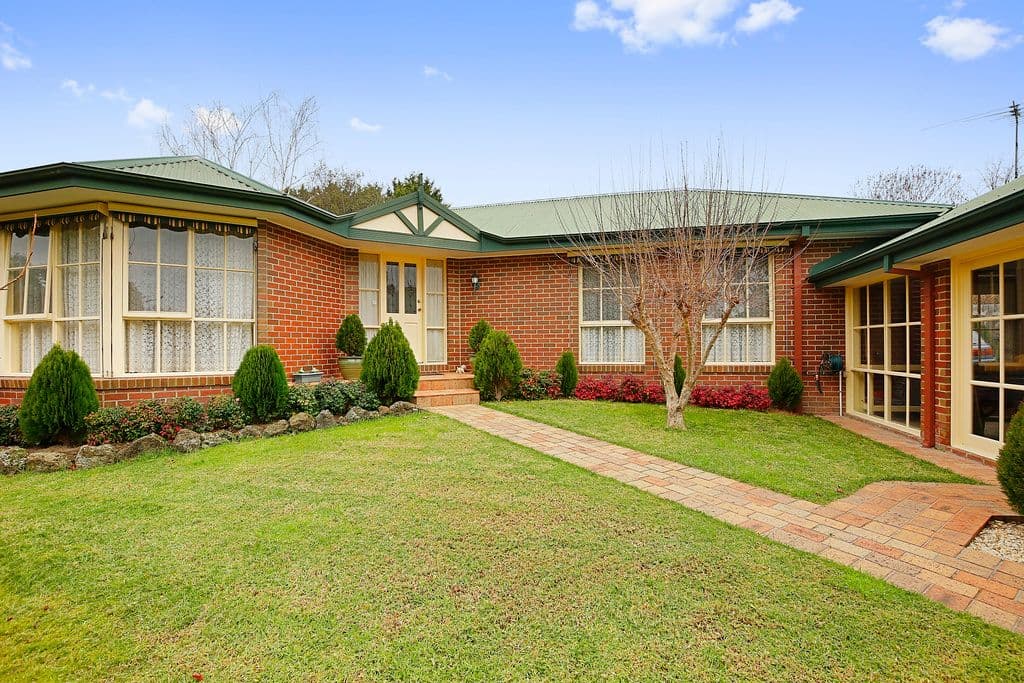 89 Lakeview Drive, Lilydale VIC 3140, Lilydale - Thumbnail 2