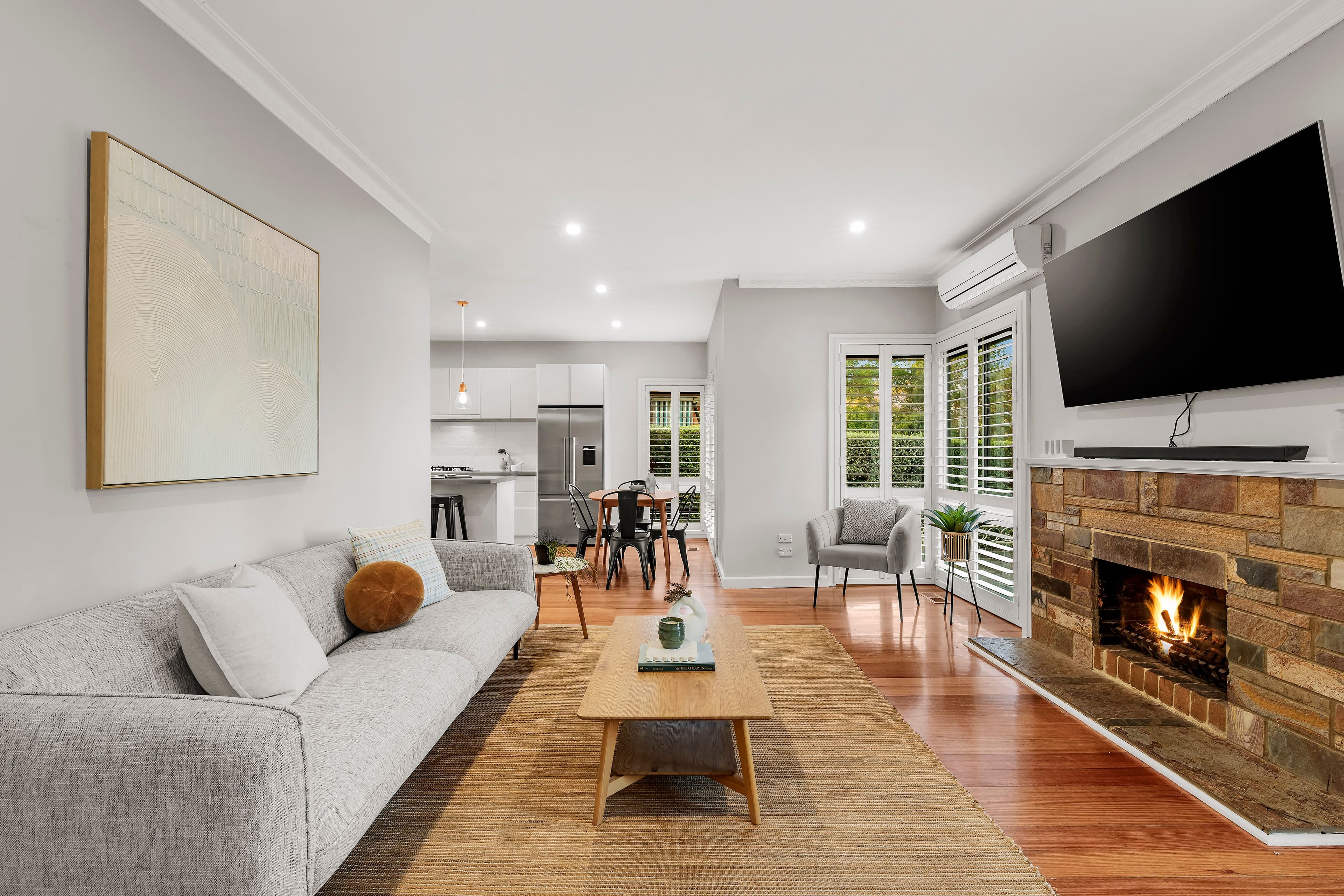 31 Dunstan Street, Macleod VIC 3085, Macleod - Thumbnail 2