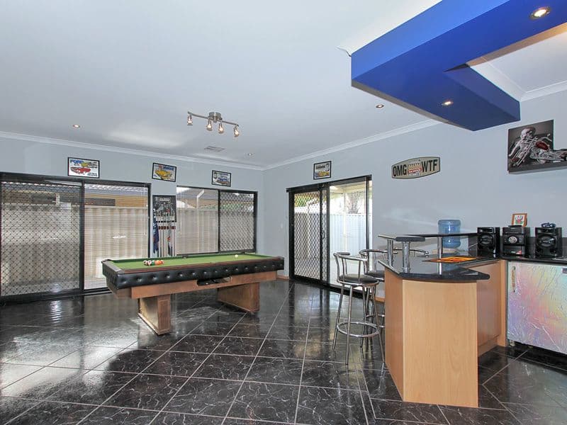 18 Yarrow Drive, BENNETT SPRINGS WA 6063, Bennett Springs - Thumbnail 4