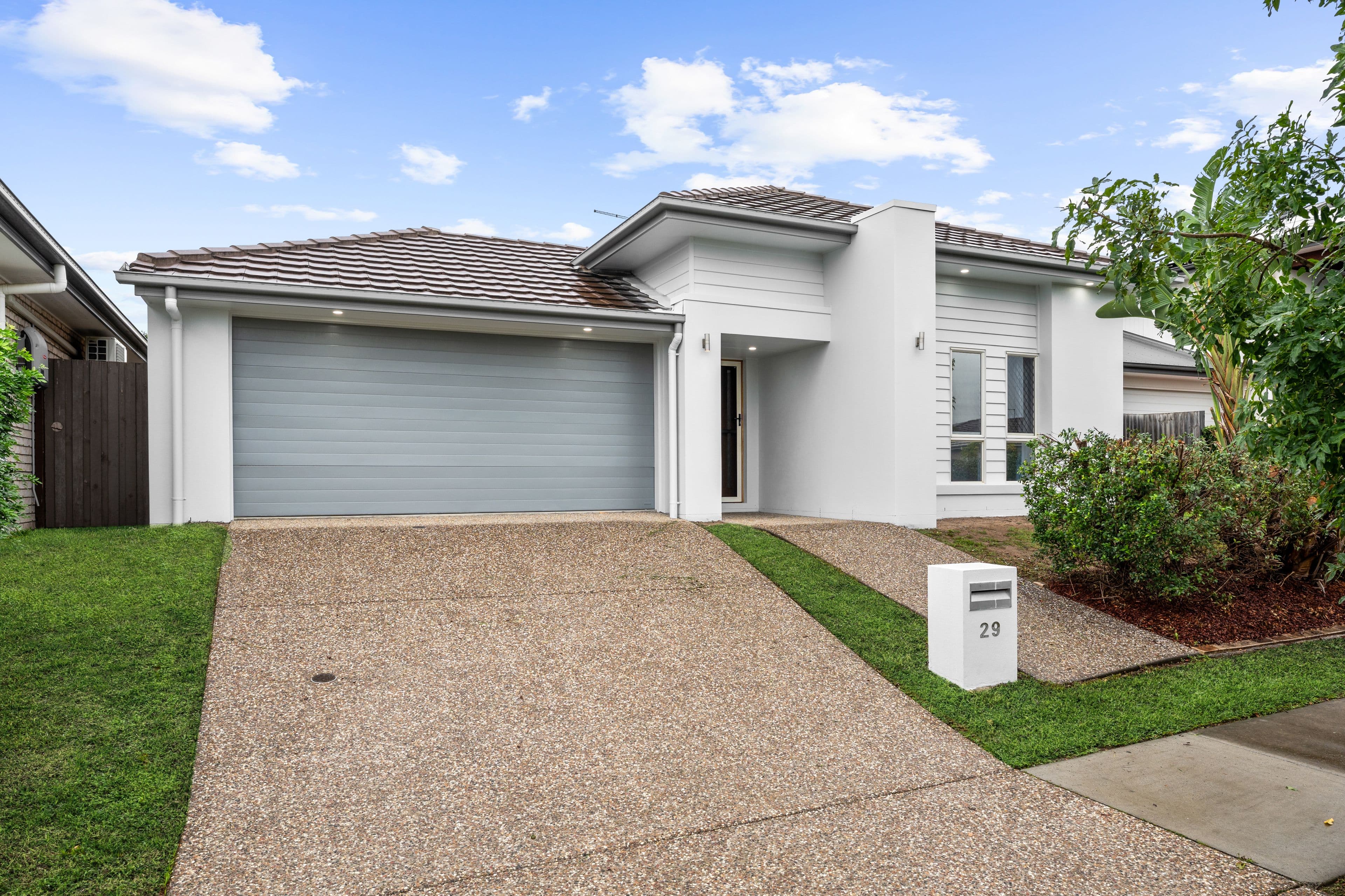 29 Greenview Avenue, South Ripley QLD 4306, South Ripley - Thumbnail 2