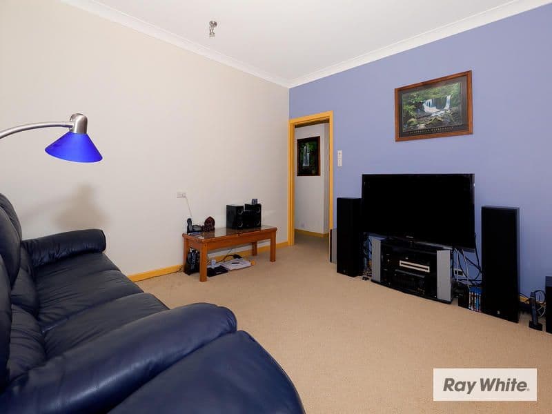 25 Barton Street, SANDGATE QLD 4017, Sandgate - Thumbnail 3