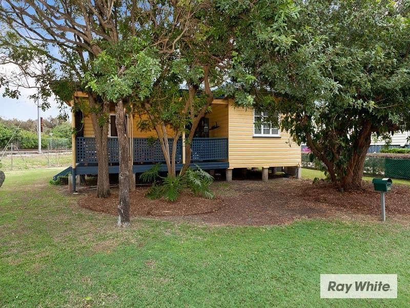 25 Barton Street, SANDGATE QLD 4017, Sandgate - Thumbnail 7