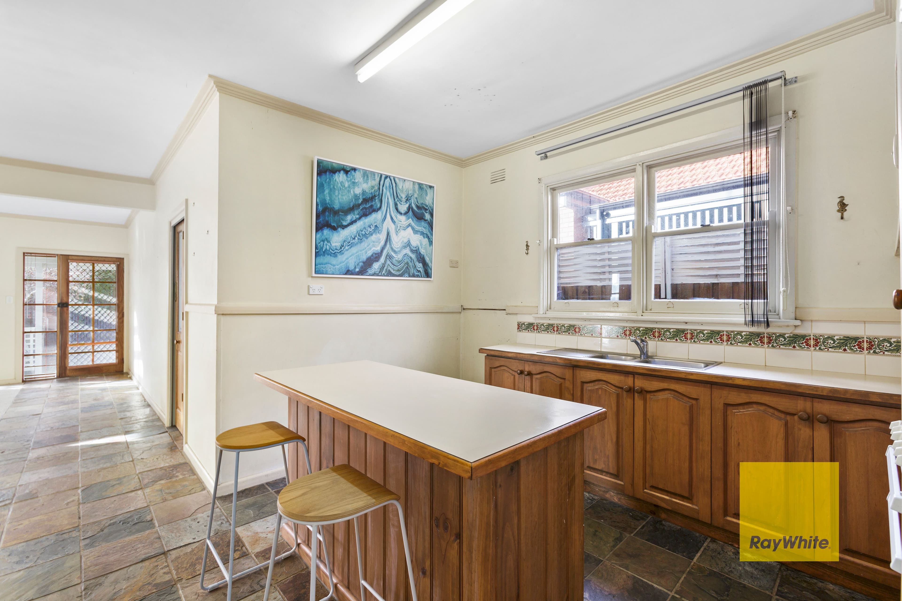 27 Cumberland Street, Newtown VIC 3220, Newtown - Thumbnail 3
