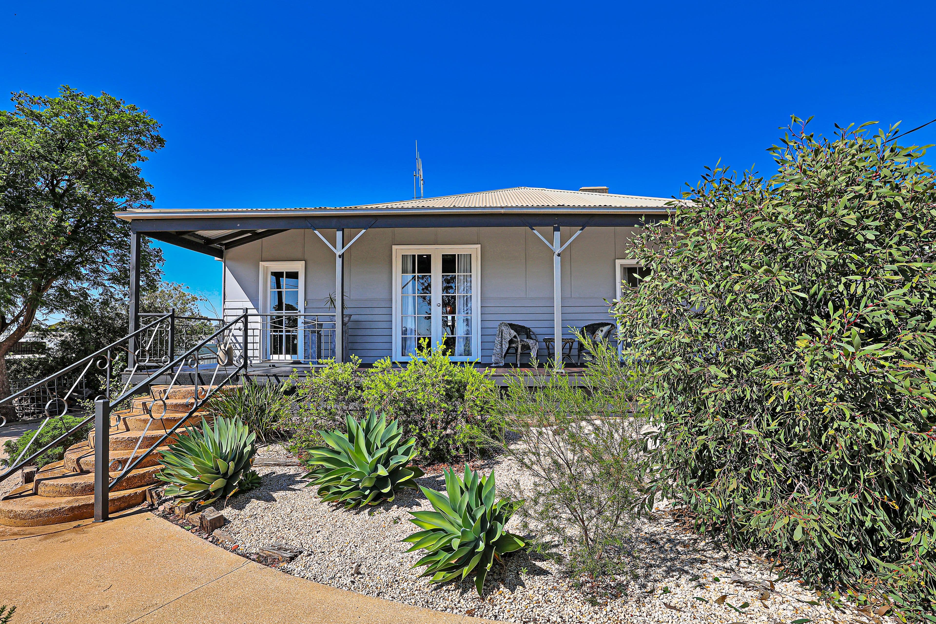 28 Cooper Street, Ouyen VIC 3490, Ouyen - Thumbnail 2