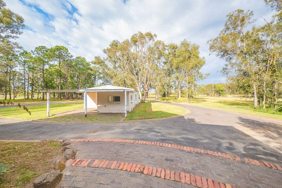 768 Beachmere Road, Beachmere QLD 4510, Beachmere - Thumbnail 8