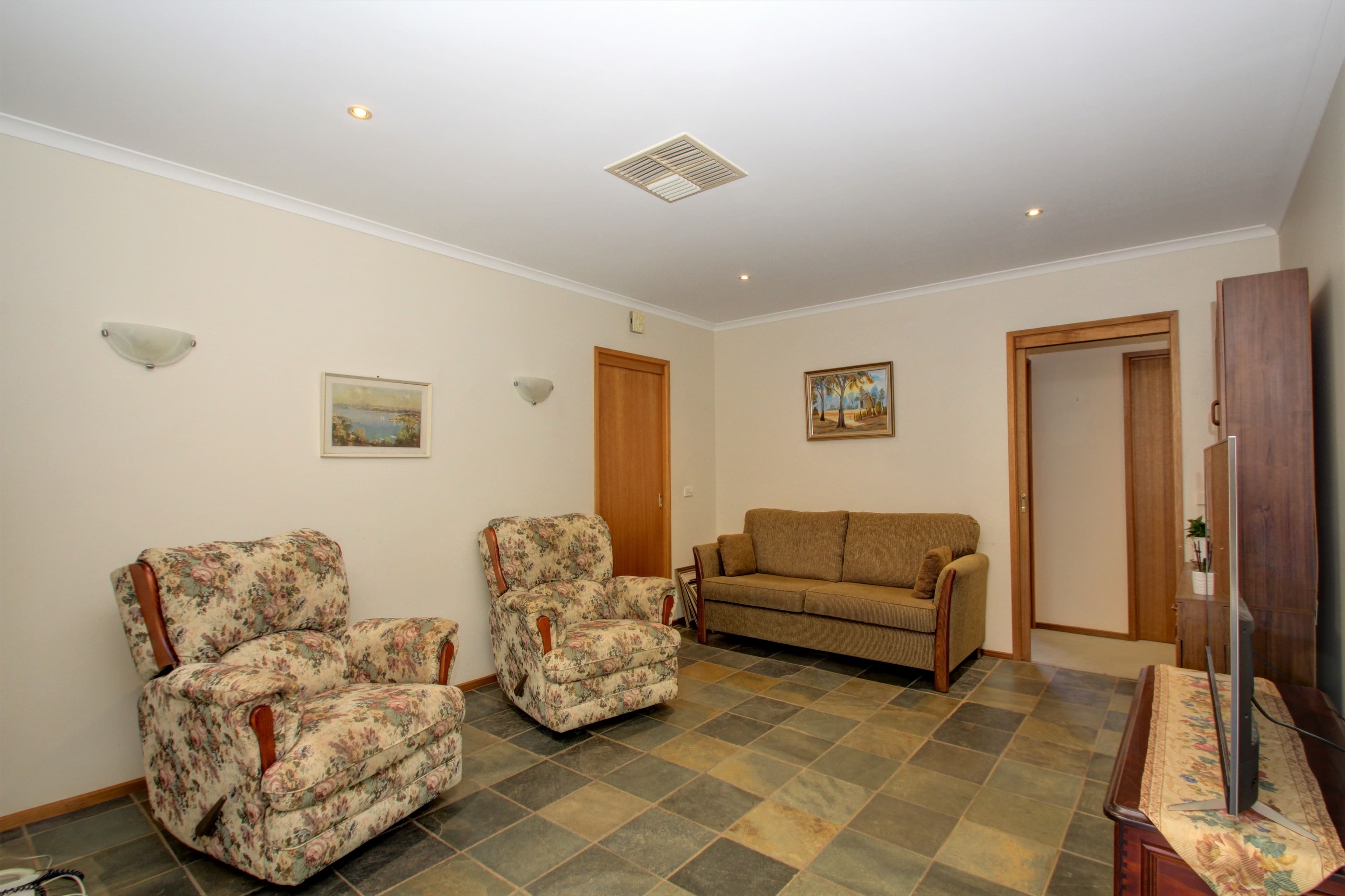 1 Sunrise Court, Cobram VIC 3644, Cobram - Thumbnail 6