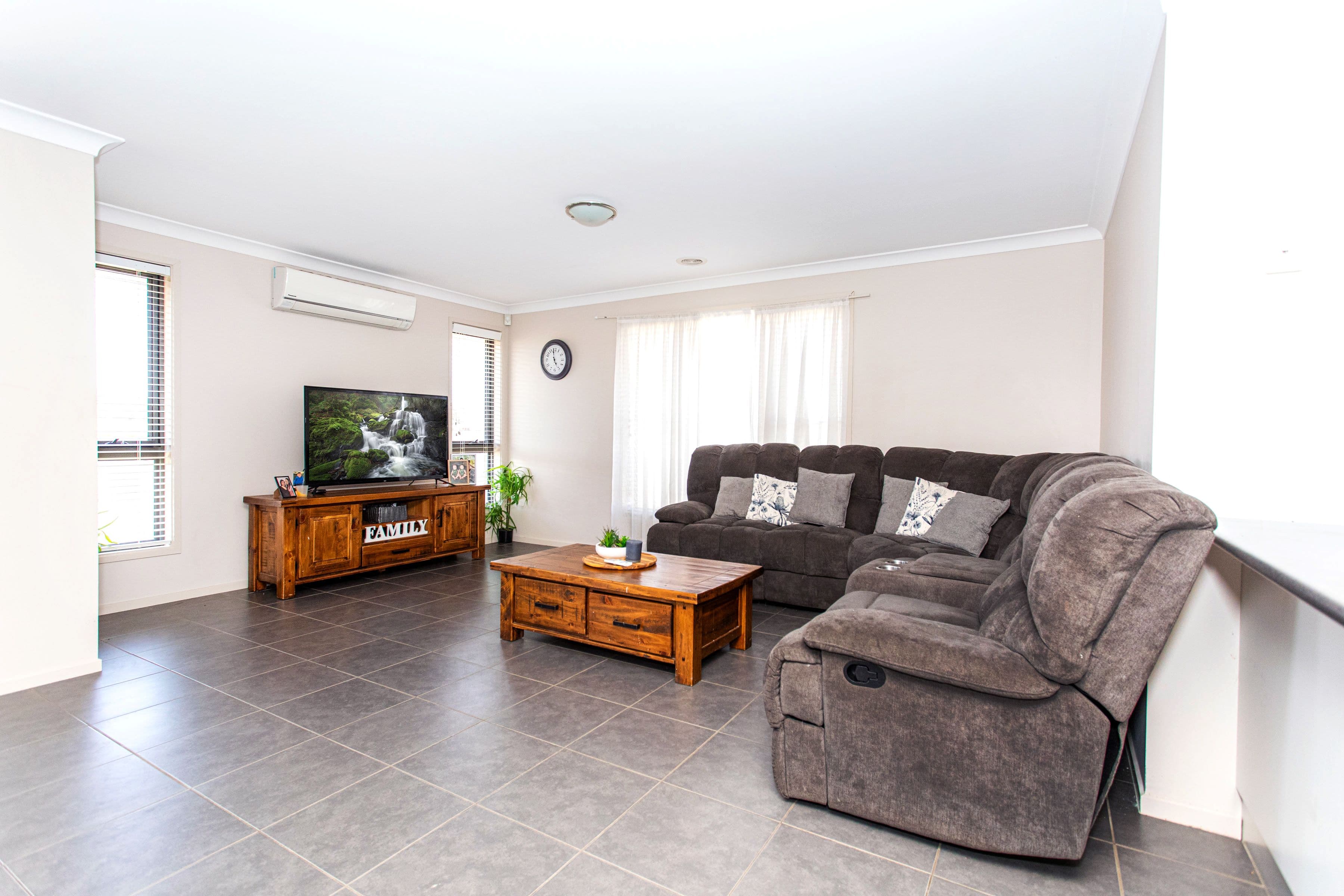 5 Burgundy Street, Cowra NSW 2794, Cowra - Thumbnail 2