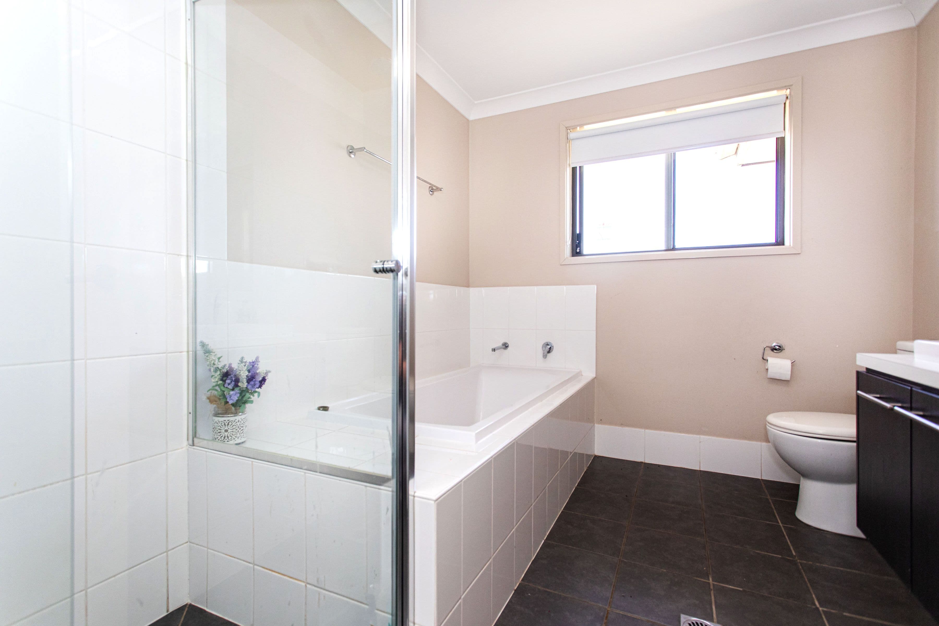 5 Burgundy Street, Cowra NSW 2794, Cowra - Thumbnail 5
