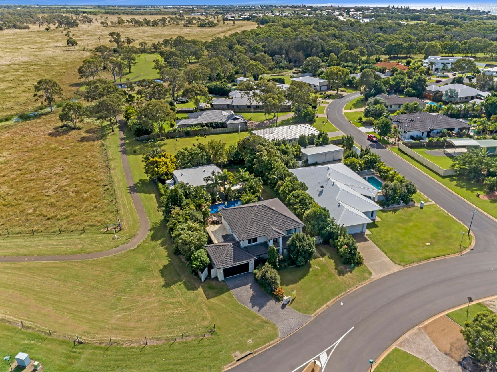 74 Bisdee Street, Coral Cove QLD 4670, Coral Cove - Thumbnail 2