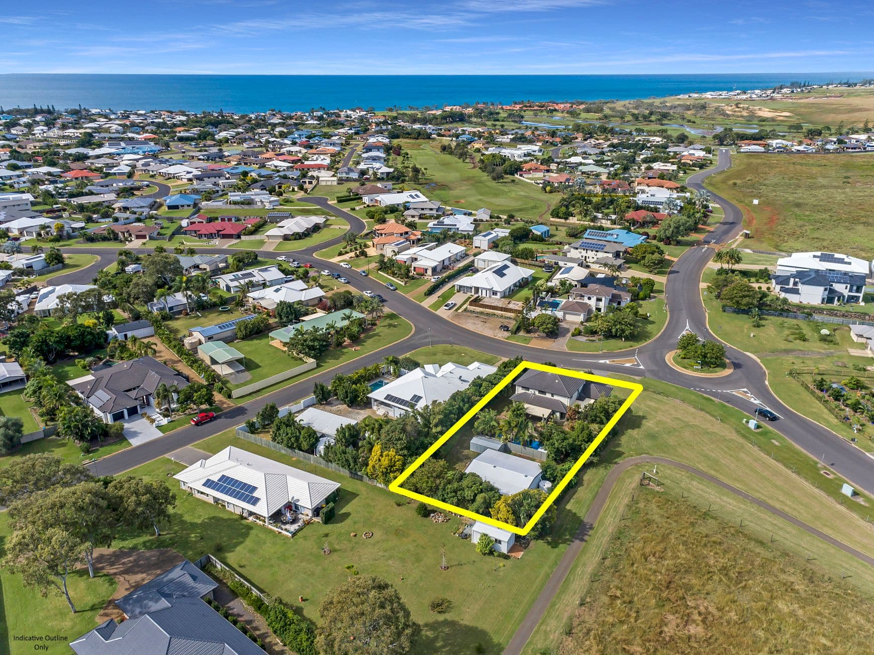 74 Bisdee Street, Coral Cove QLD 4670, Coral Cove - Thumbnail 4