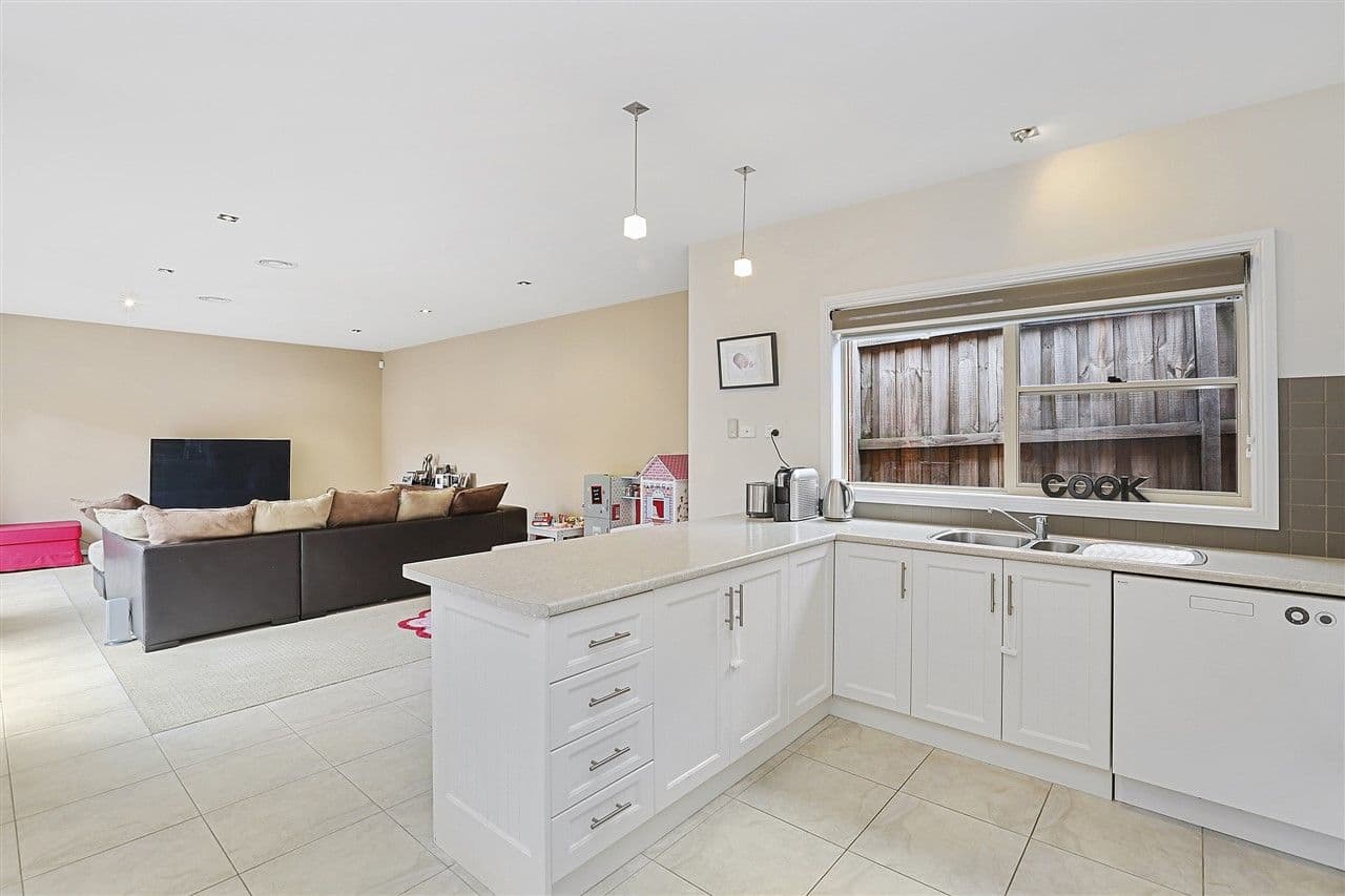 12 McKeown Lane, Belmont VIC 3216, Belmont - Thumbnail 2
