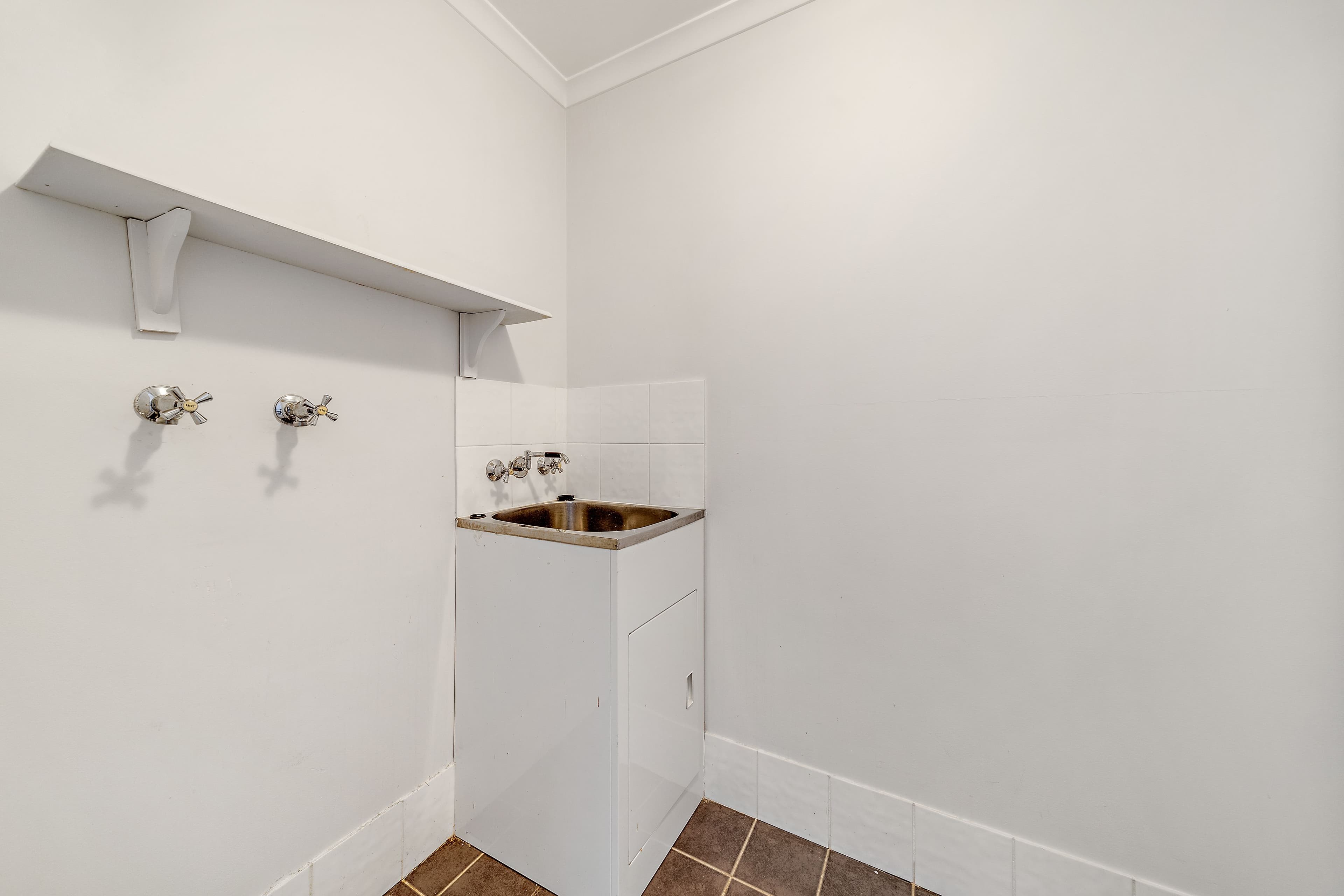 6 Doeberl Place, Karabar NSW 2620, Karabar - Thumbnail 4