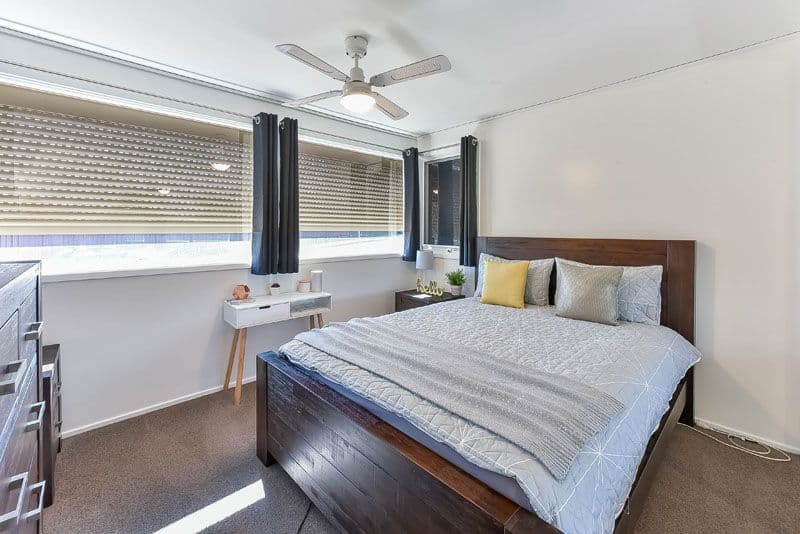 2 Jacaranda Avenue, Bradbury - Thumbnail 3