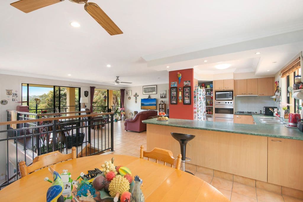 10 Ajax Court, Currumbin Waters QLD 4223, Currumbin Waters - Thumbnail 4