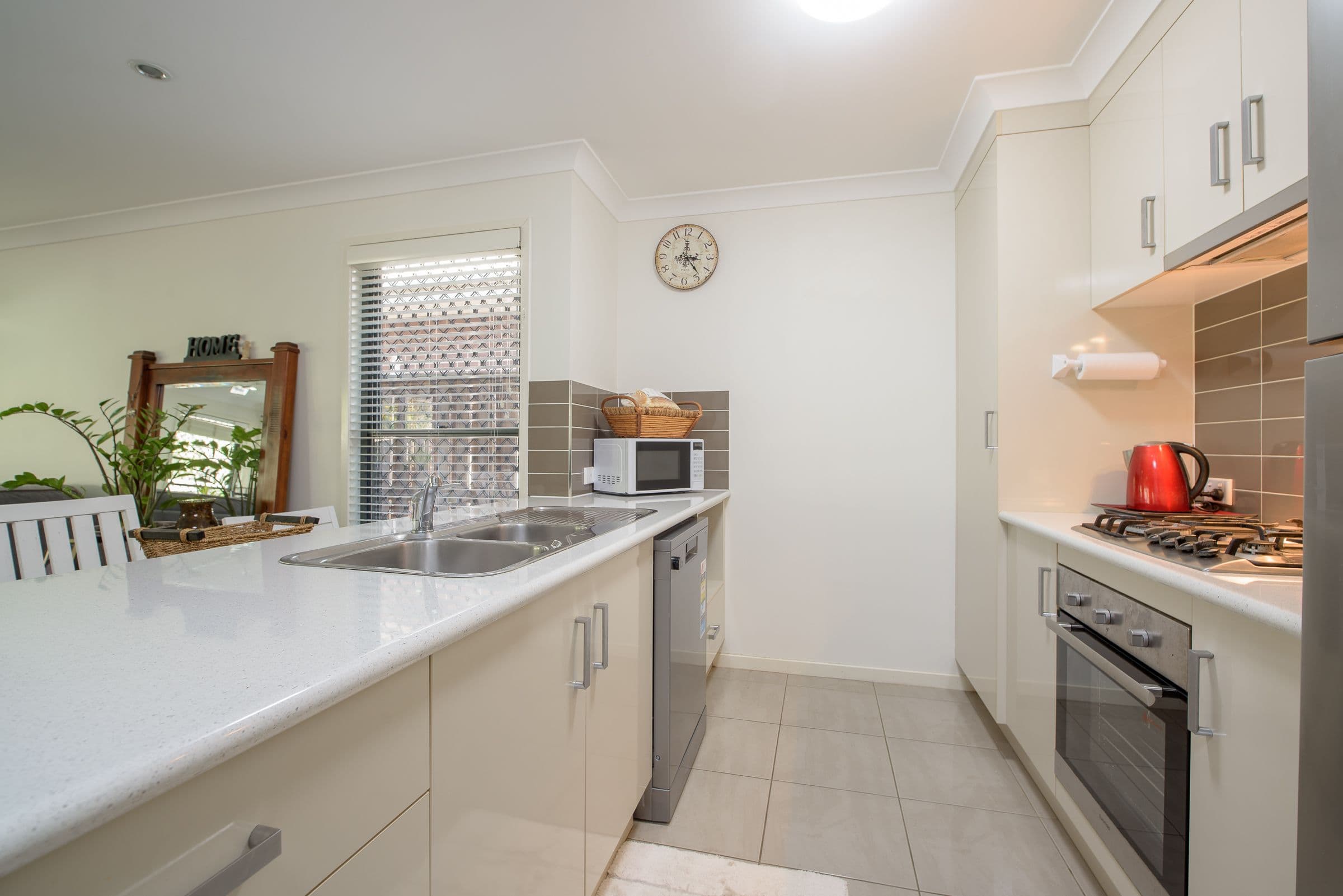 14 Christina Road, Clinton QLD 4680, Clinton - Thumbnail 4
