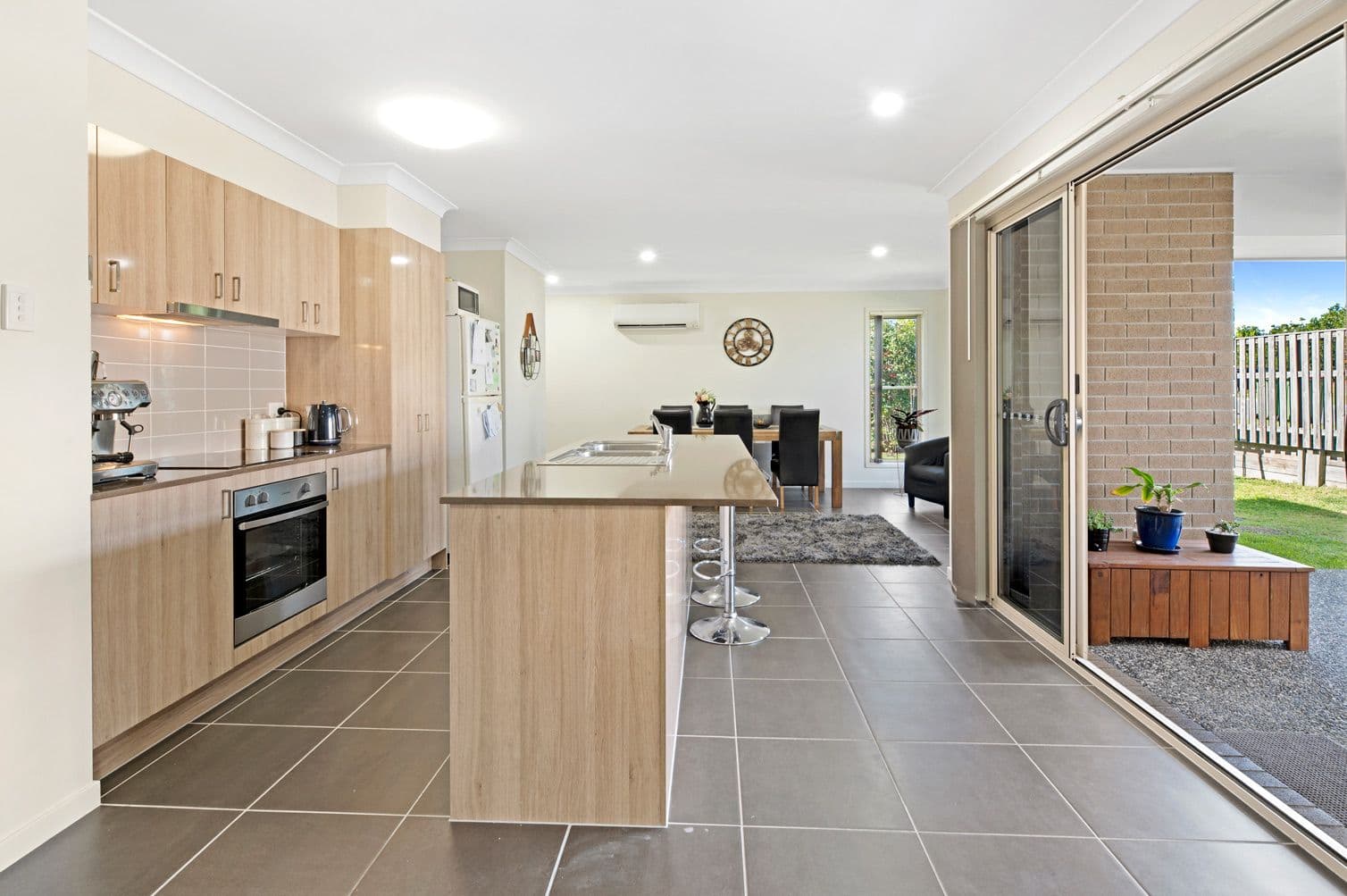 22 Greenwich Avenue, Pimpama QLD 4209, Pimpama - Thumbnail 4