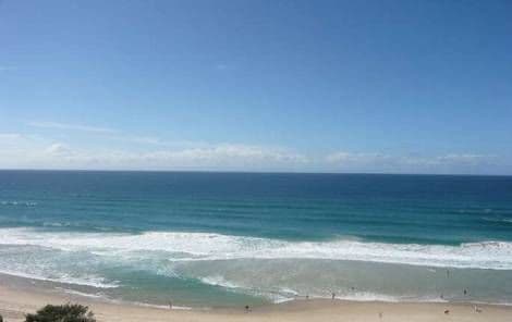 114 The Esplanade, BURLEIGH HEADS QLD 4220, Burleigh Heads - Thumbnail 4
