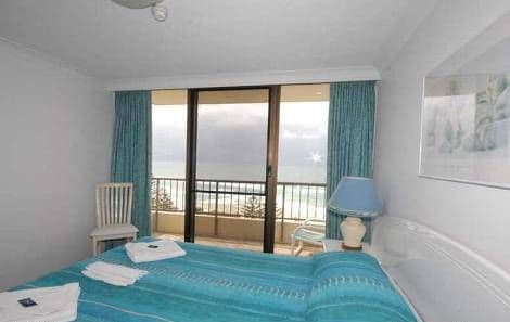 114 The Esplanade, BURLEIGH HEADS QLD 4220, Burleigh Heads - Thumbnail 5