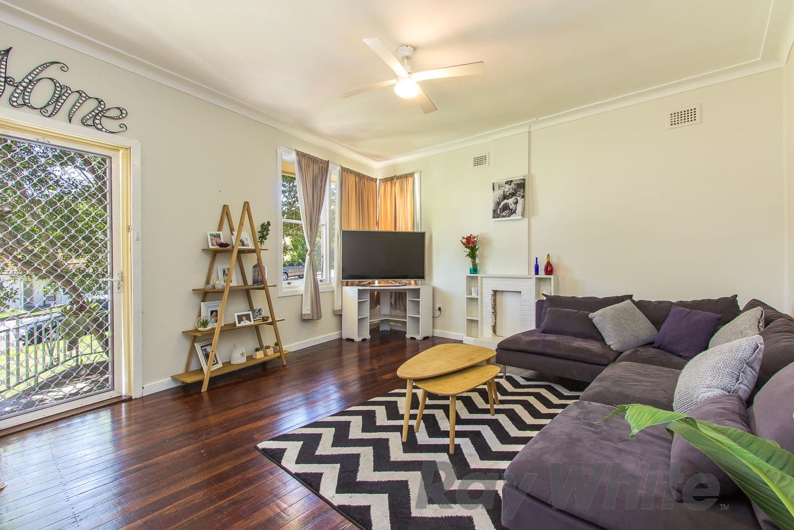 16 Fairview Avenue, Charlestown - Thumbnail 2