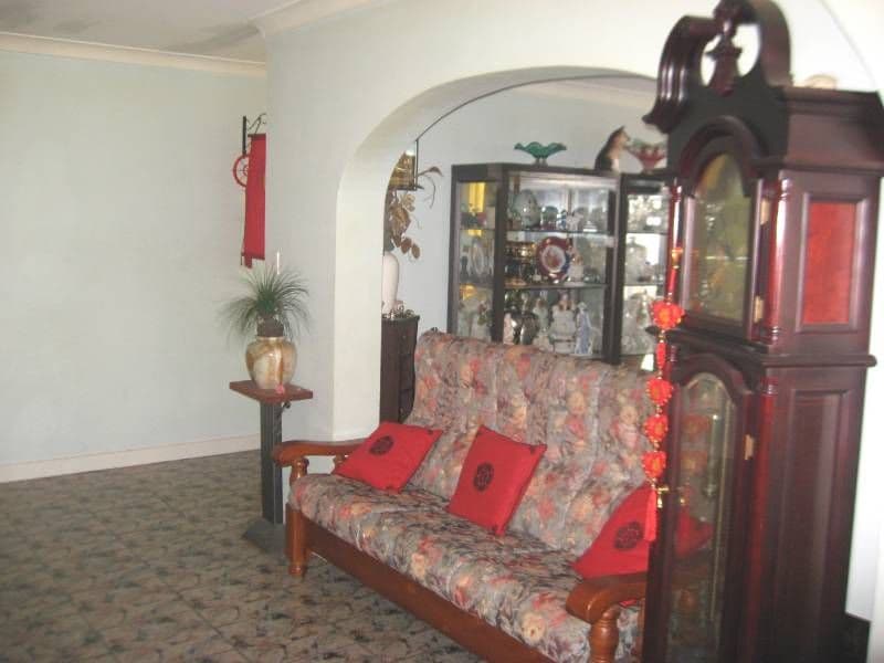90 Rawson Road, FAIRFIELD WEST NSW 2165, Fairfield West - Thumbnail 3