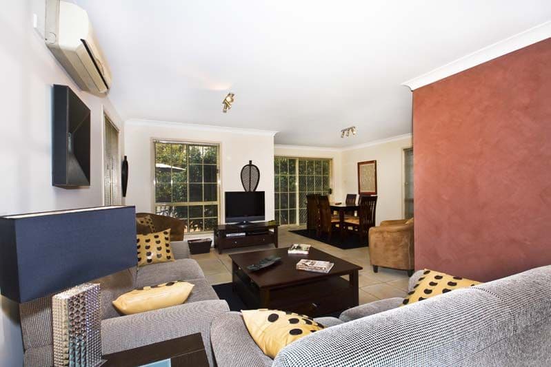 19  Swansea Place, WEST HOXTON NSW 2171, West Hoxton - Thumbnail 3