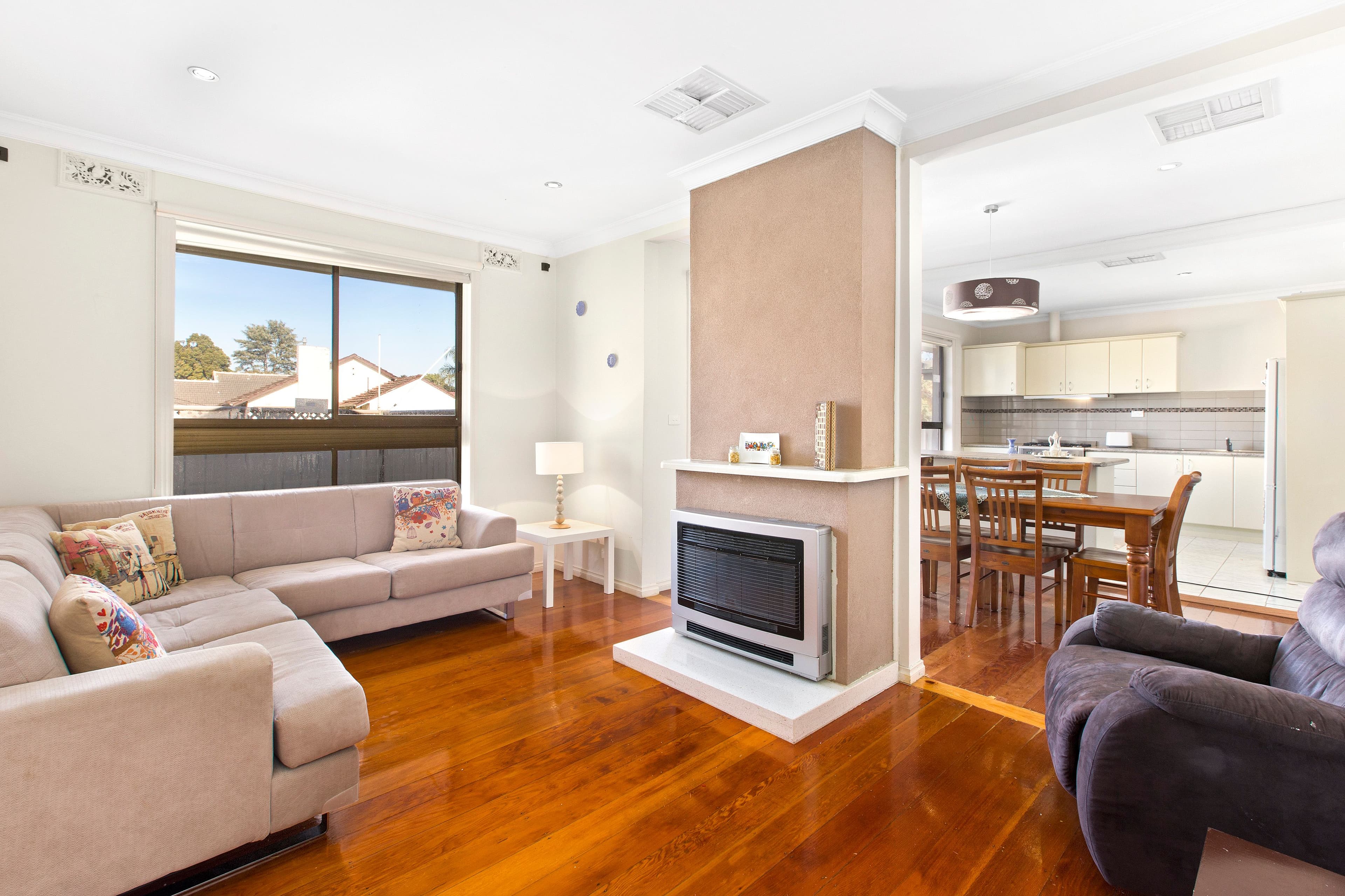 77 Bamfield Road, Heidelberg Heights VIC 3081, Heidelberg Heights - Thumbnail 2