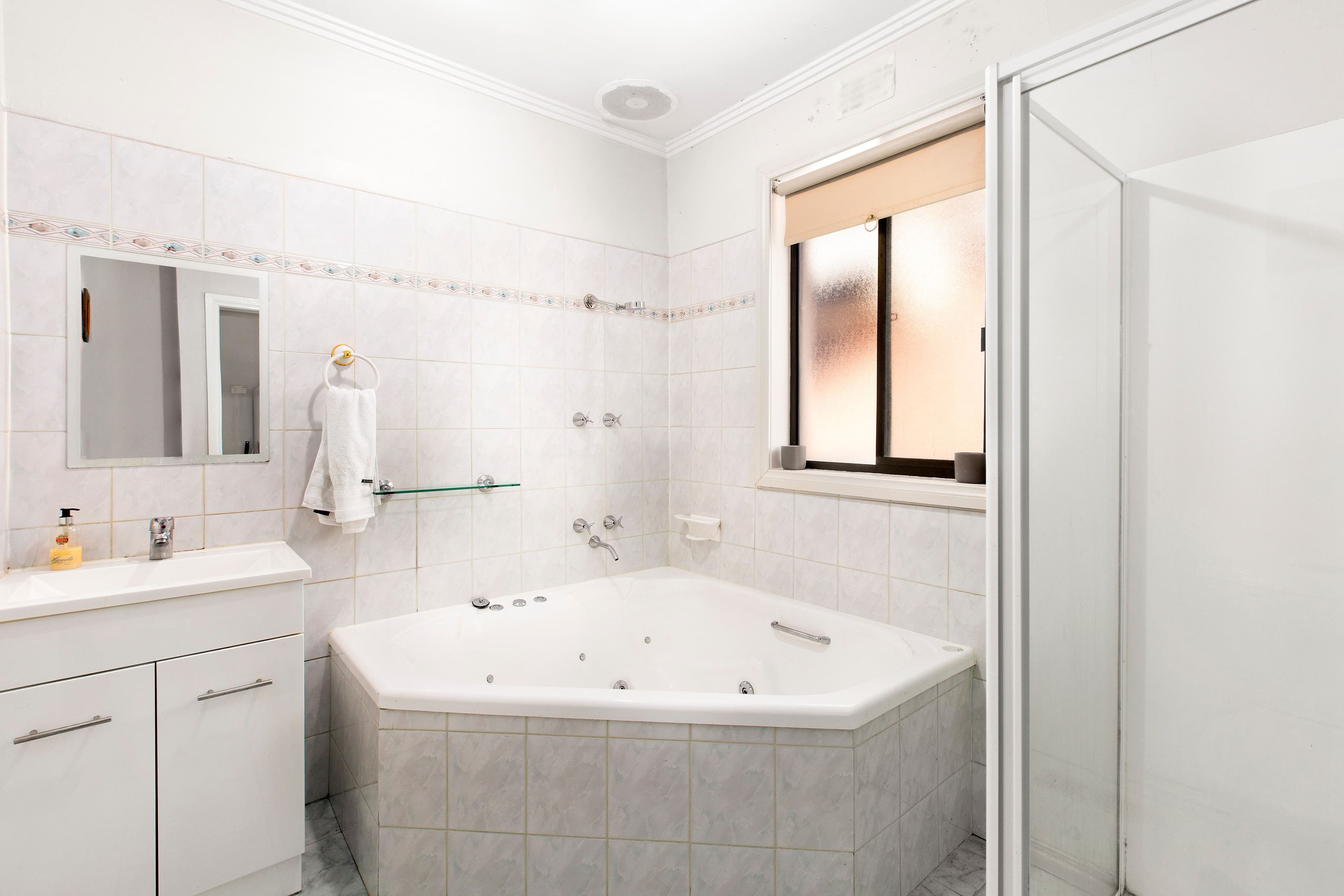 77 Bamfield Road, Heidelberg Heights VIC 3081, Heidelberg Heights - Thumbnail 6