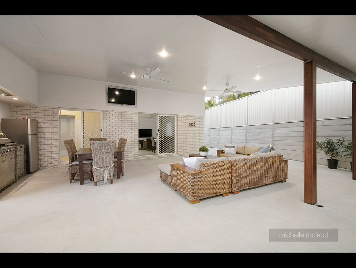 24 Tuckett Street, Kenmore Hills QLD 4069, Kenmore Hills - Thumbnail 3
