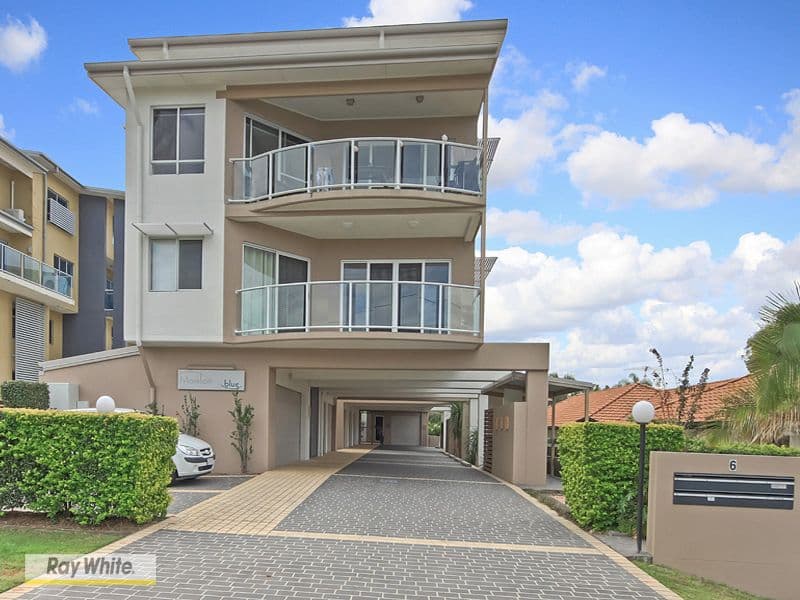 6 GEORGINA Street, WOODY POINT QLD 4019, Woody Point - Image 1