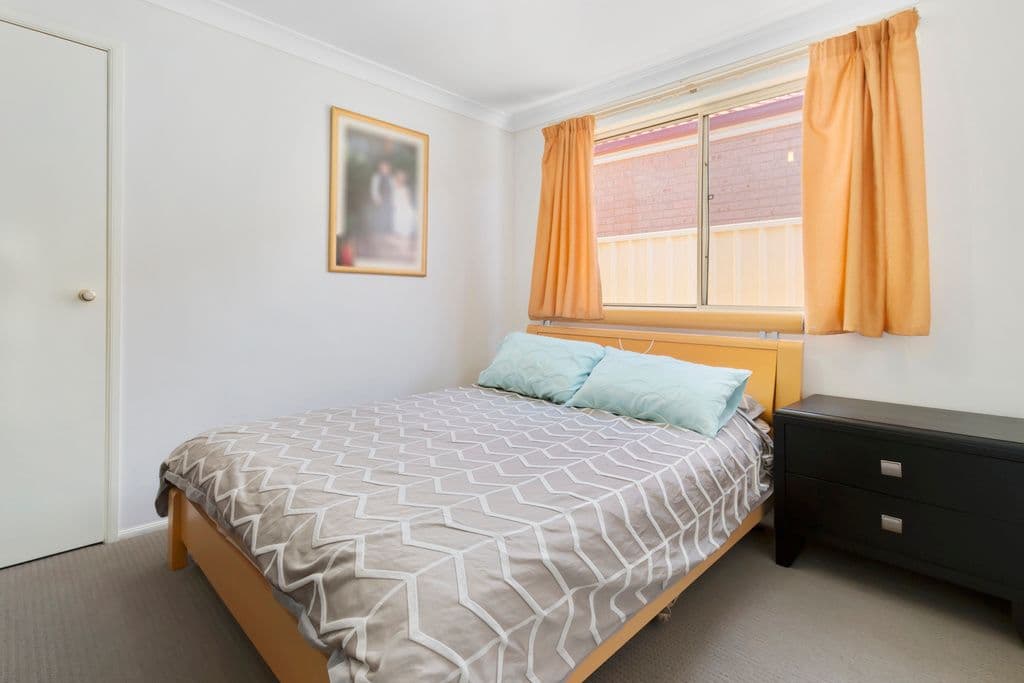 48 Athlone Street, Cecil Hills - Thumbnail 6