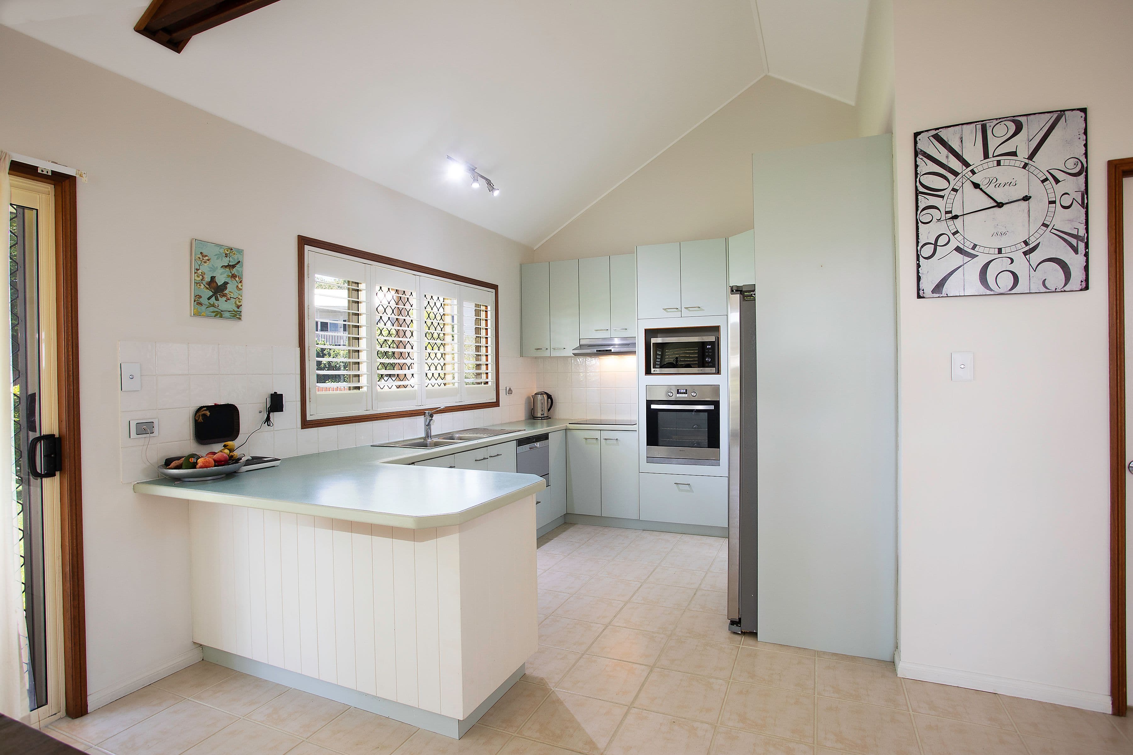 7 Grace Crescent, Slade Point QLD 4740, Slade Point - Thumbnail 4