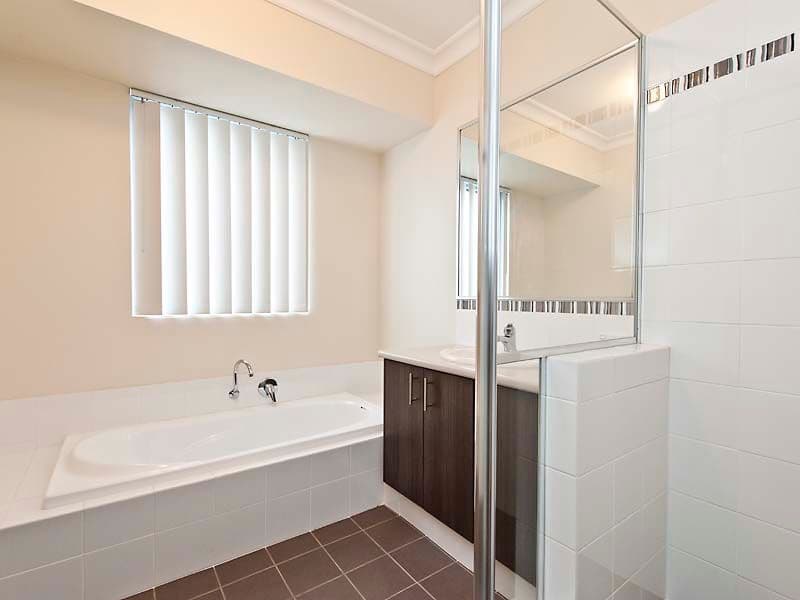 6 Nottingham Green, HIGH WYCOMBE WA 6057, High Wycombe - Thumbnail 5