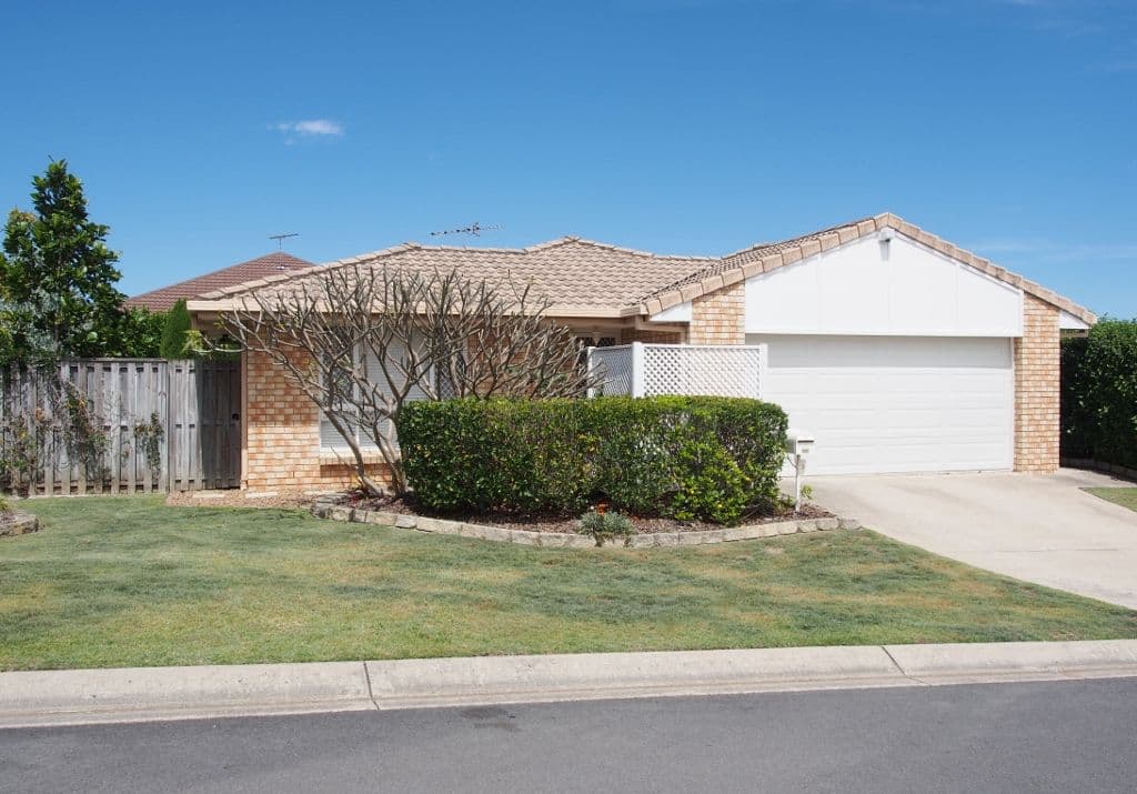 3 Lewis Place, Calamvale QLD 4116, Calamvale - Thumbnail 2