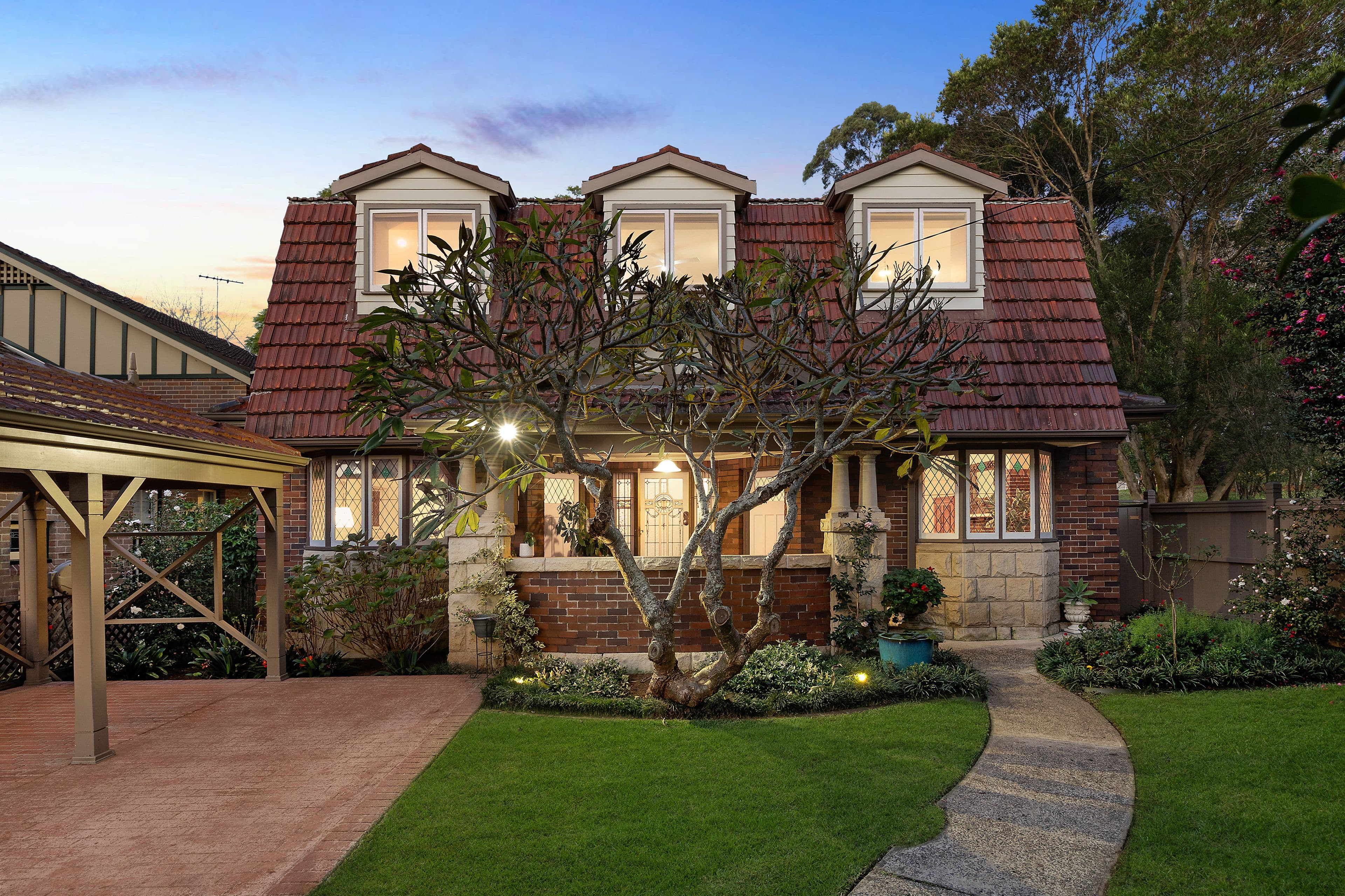 1 Illoura Avenue, Wahroonga NSW 2076, Wahroonga - Image 1